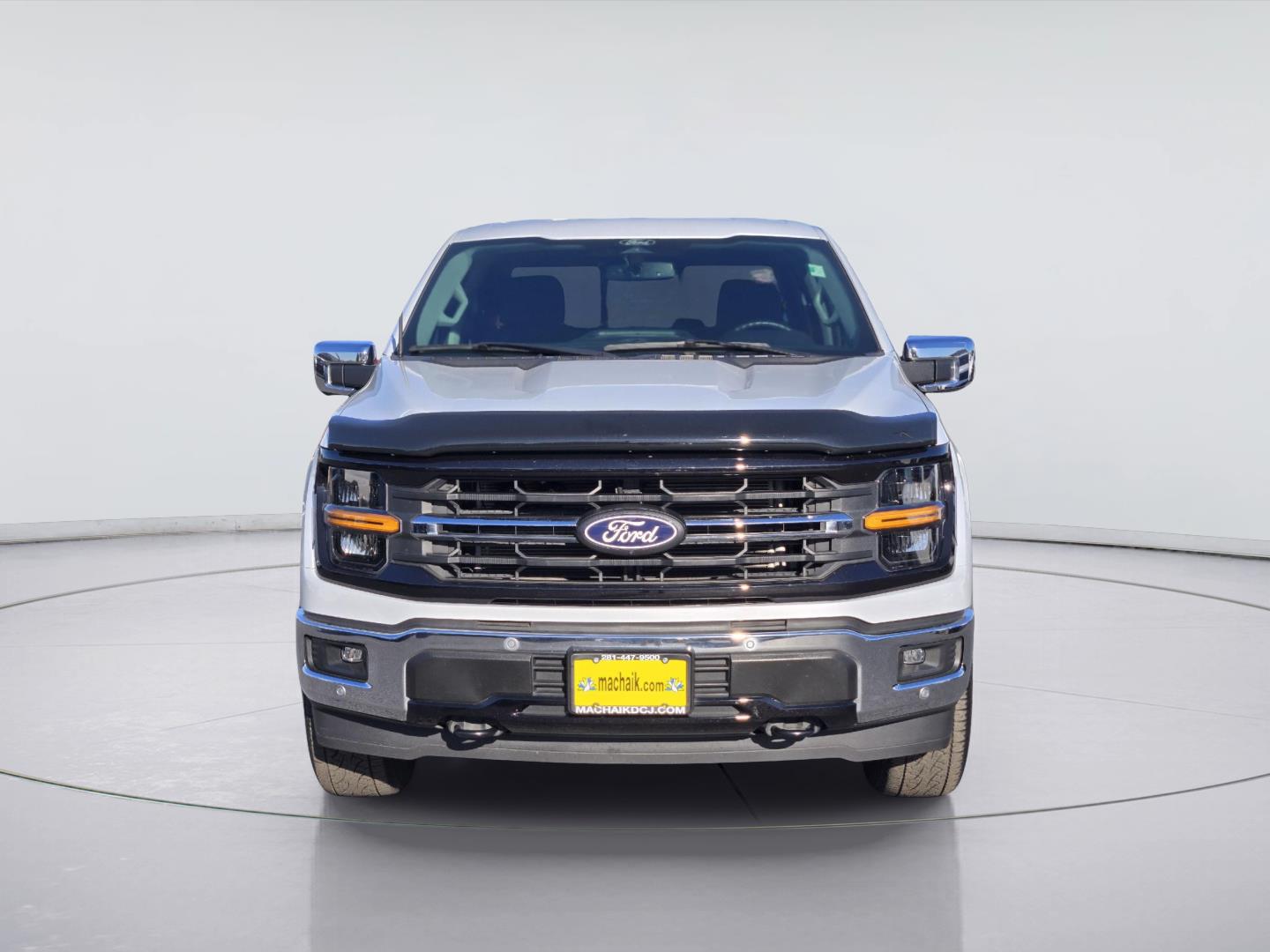 2025 Ford F-150 photo 2 of 35