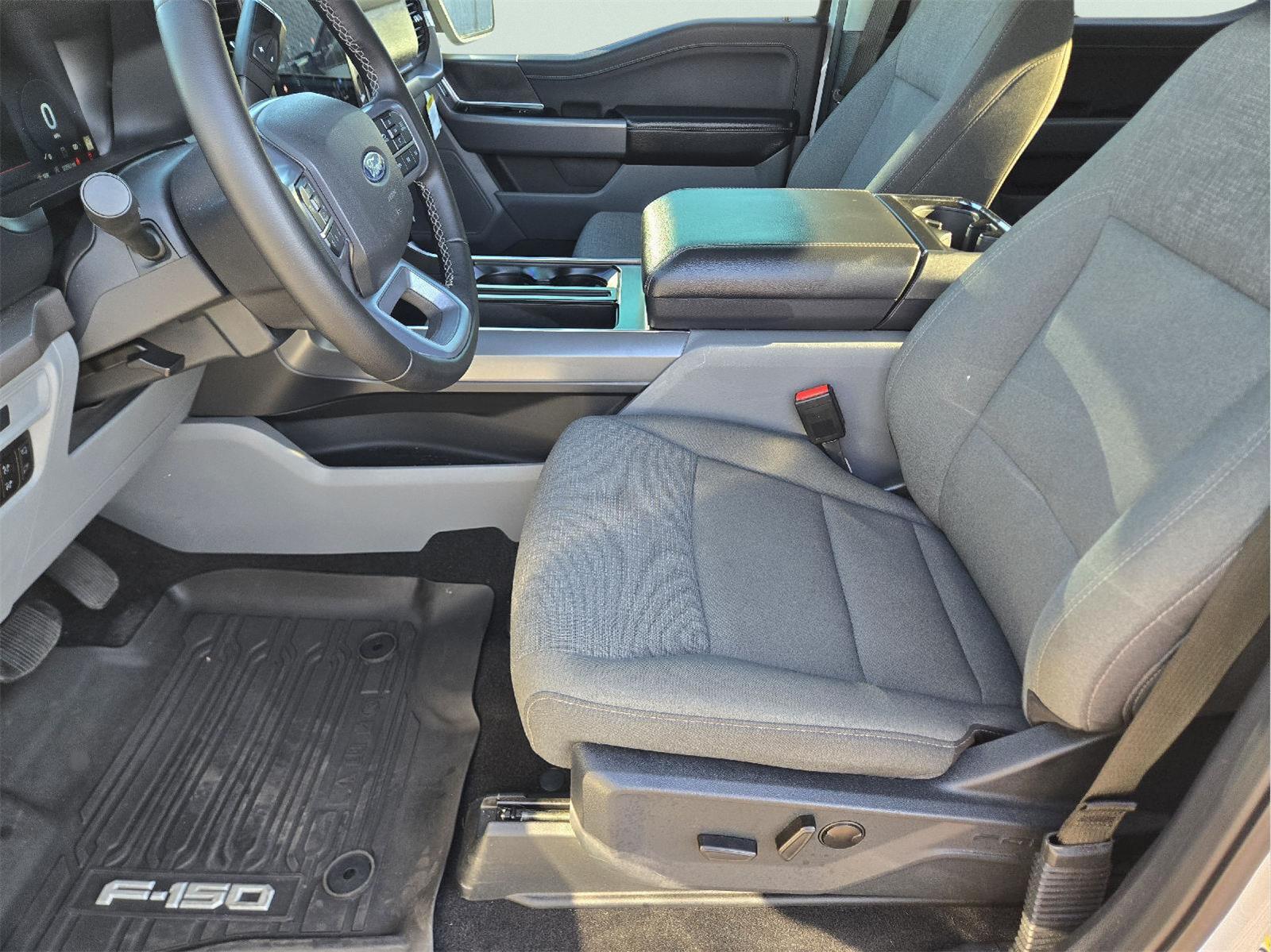 2025 Ford F-150 photo 15 of 35