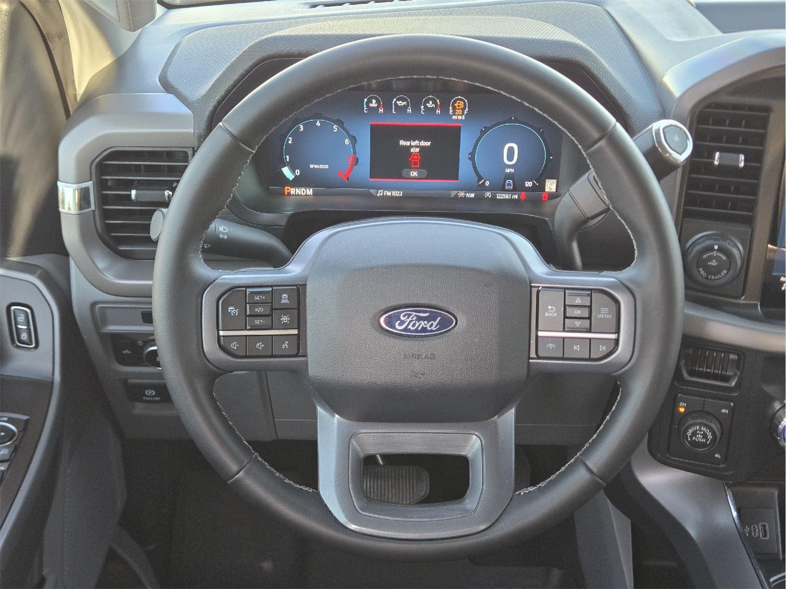 2025 Ford F-150 photo 30 of 35