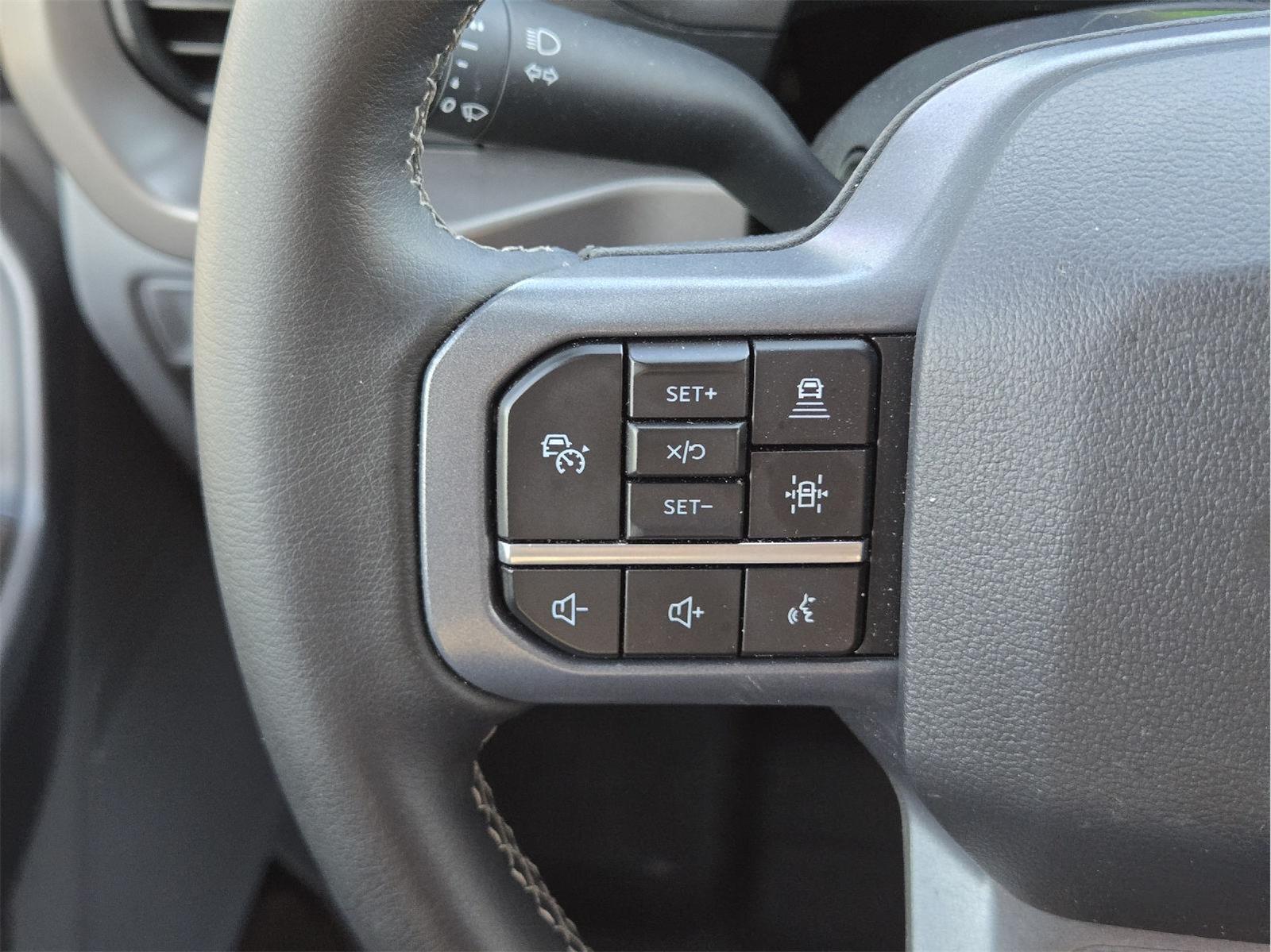 2025 Ford F-150 photo 32 of 35