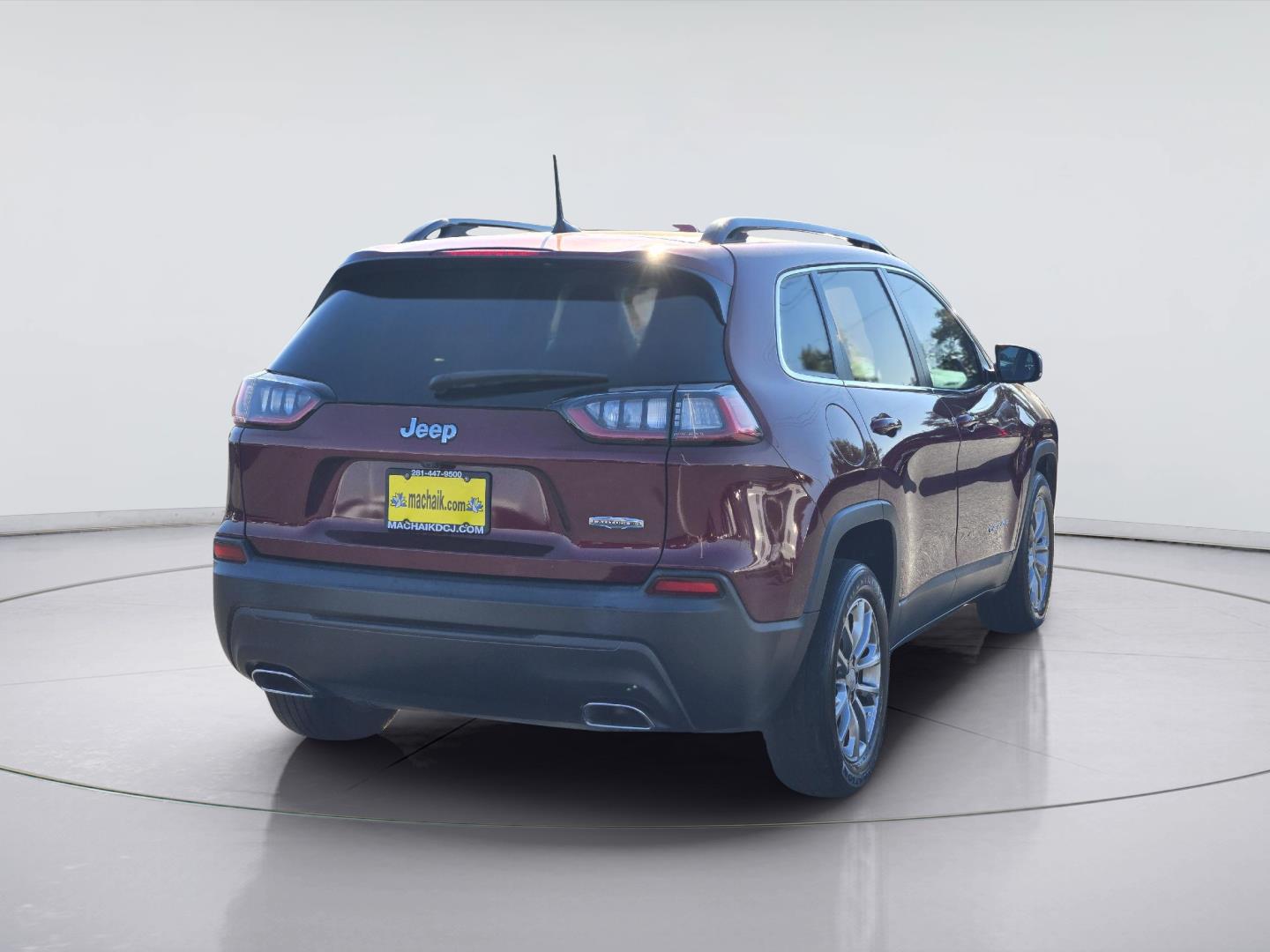 2022 Jeep Cherokee photo 4 of 35