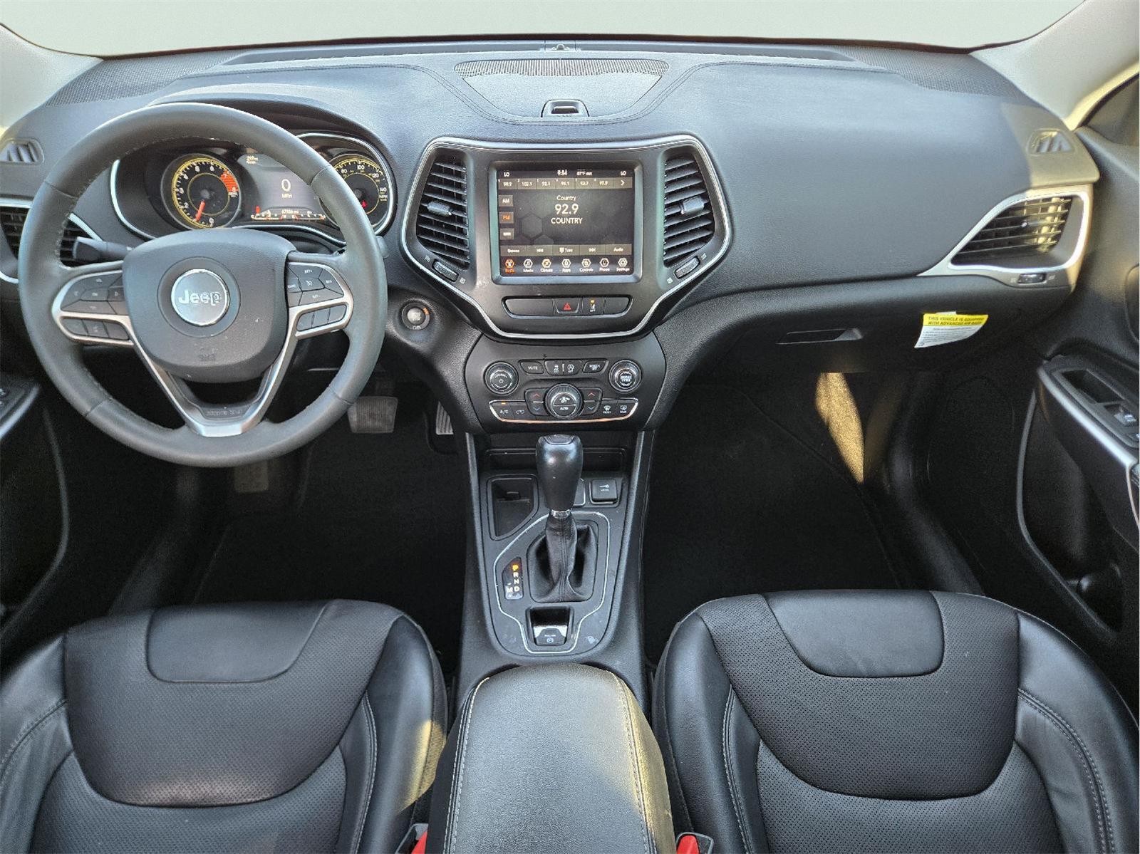 2022 Jeep Cherokee photo 11 of 35