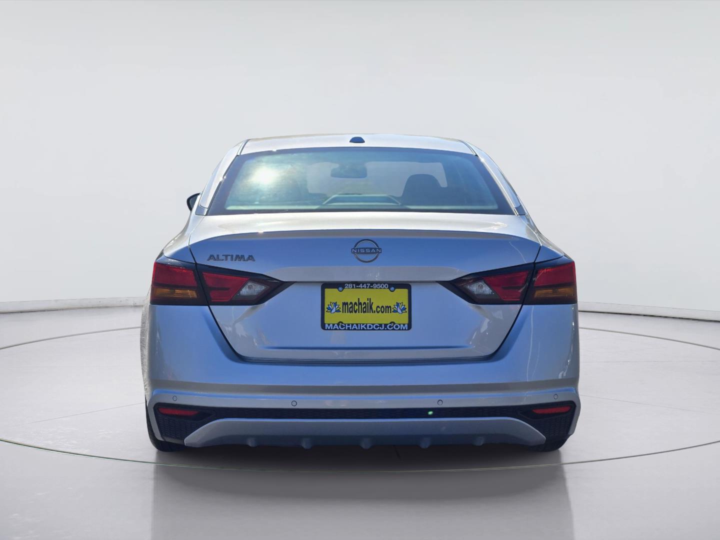 2025 Nissan Altima photo 5 of 36