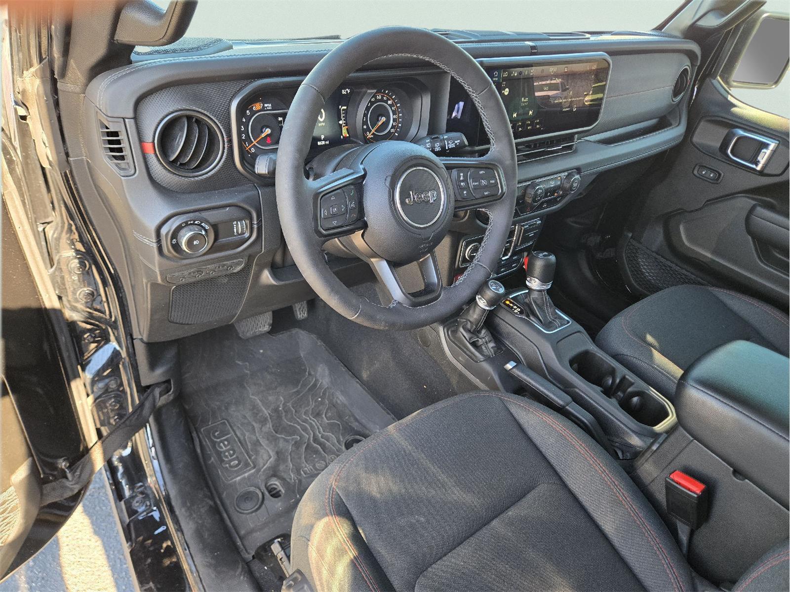 2025 Jeep Wrangler photo 10 of 34
