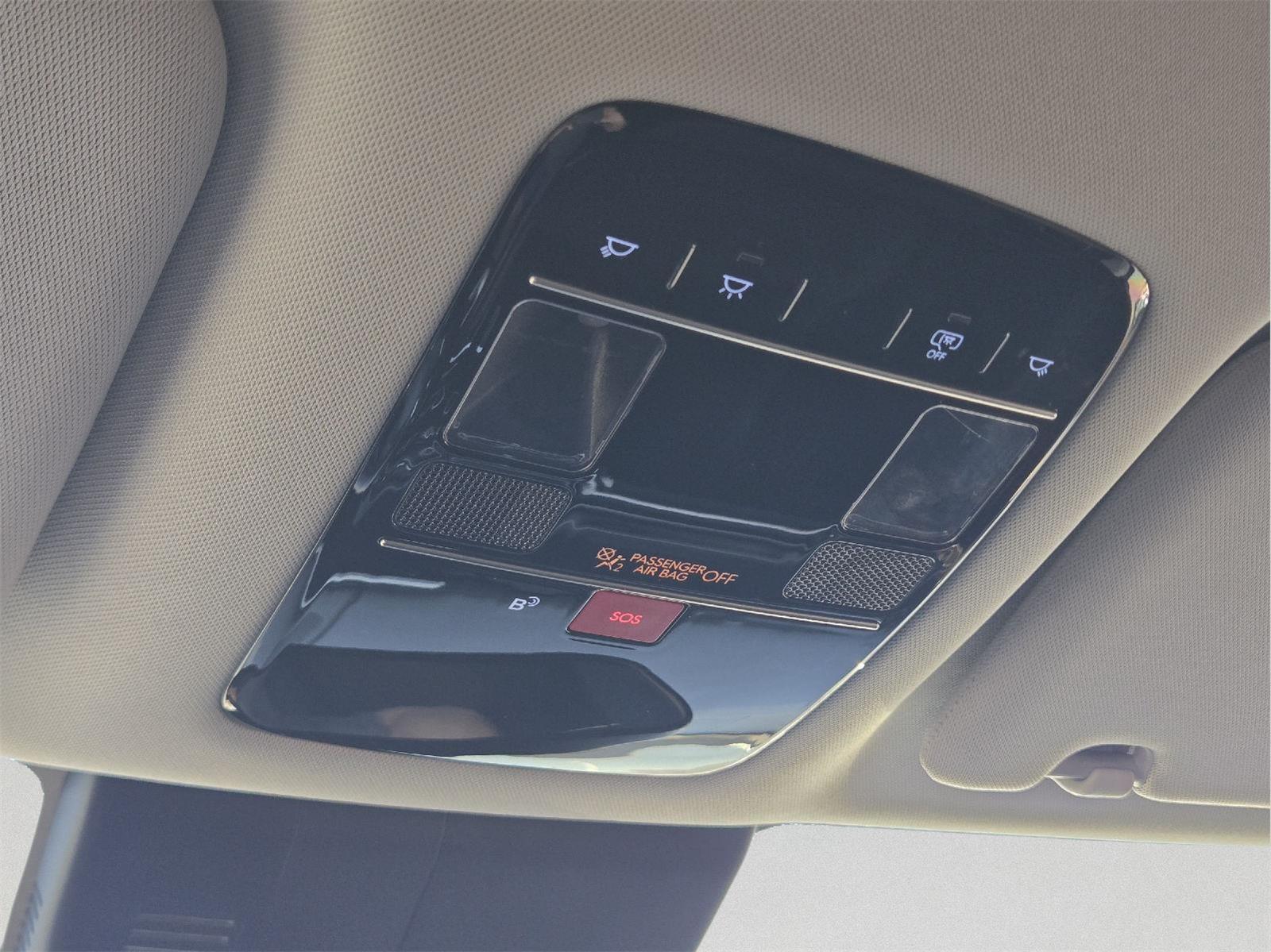 2026 Hyundai Santa Fe photo 28 of 35