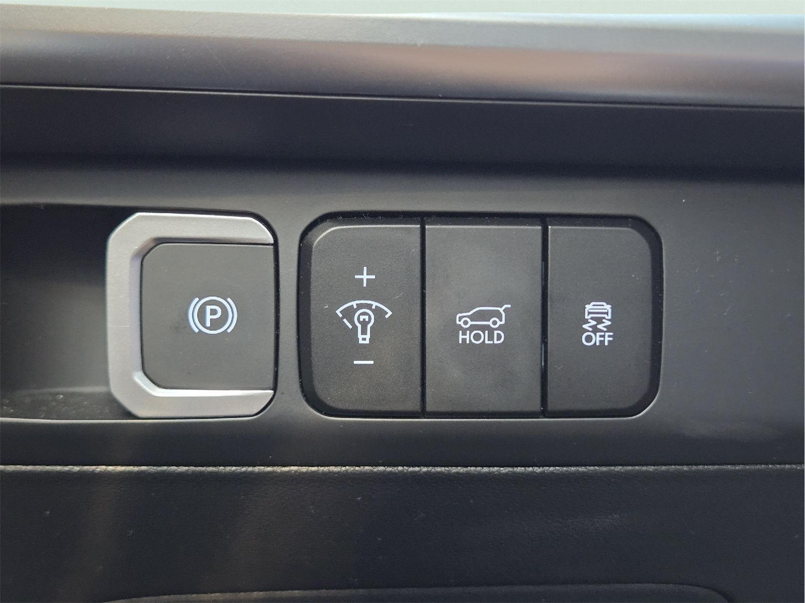2026 Hyundai Santa Fe photo 32 of 35