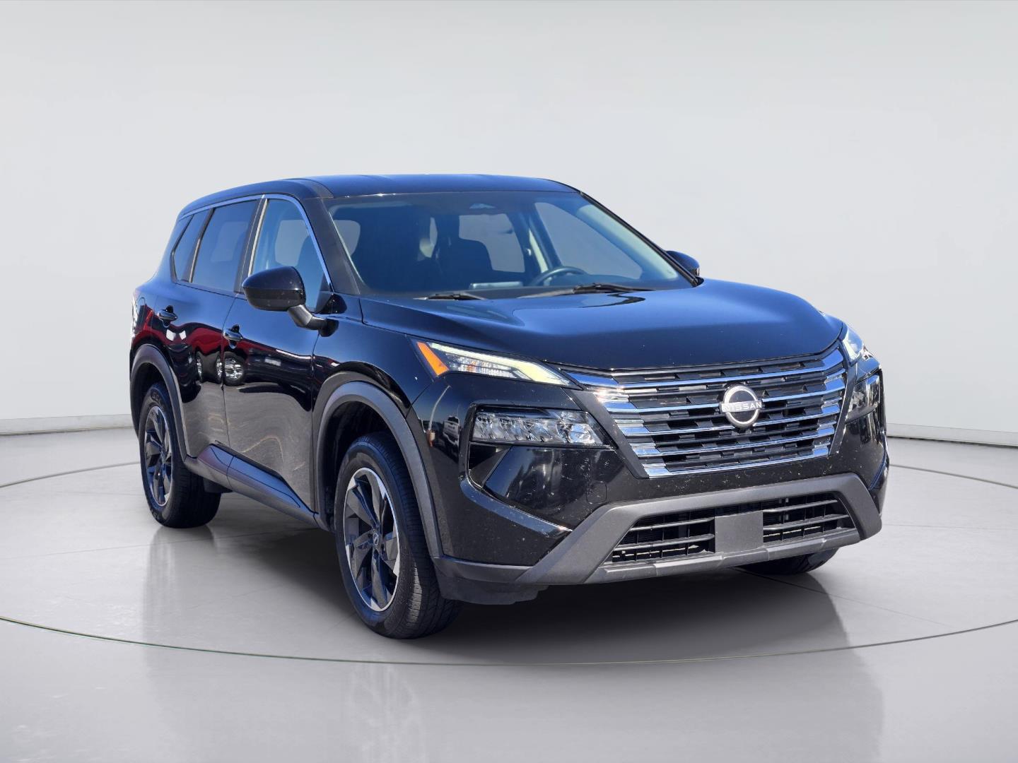 2024 Nissan Rogue photo 3 of 34