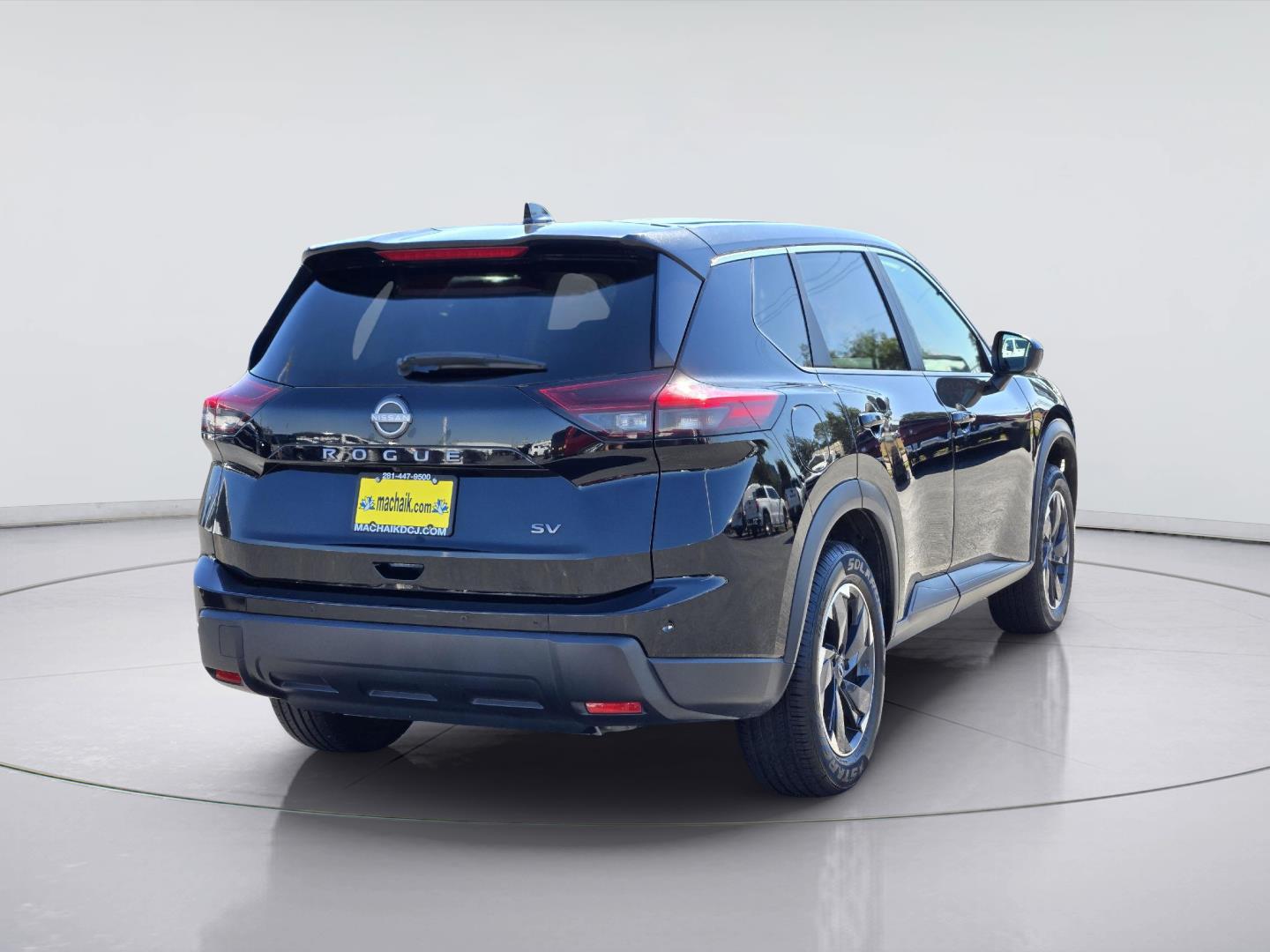 2024 Nissan Rogue photo 4 of 34
