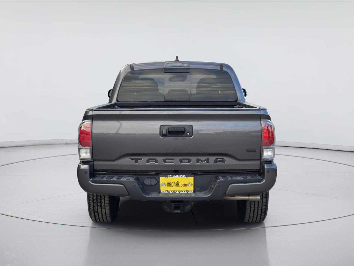 2021 Toyota Tacoma photo 5 of 35