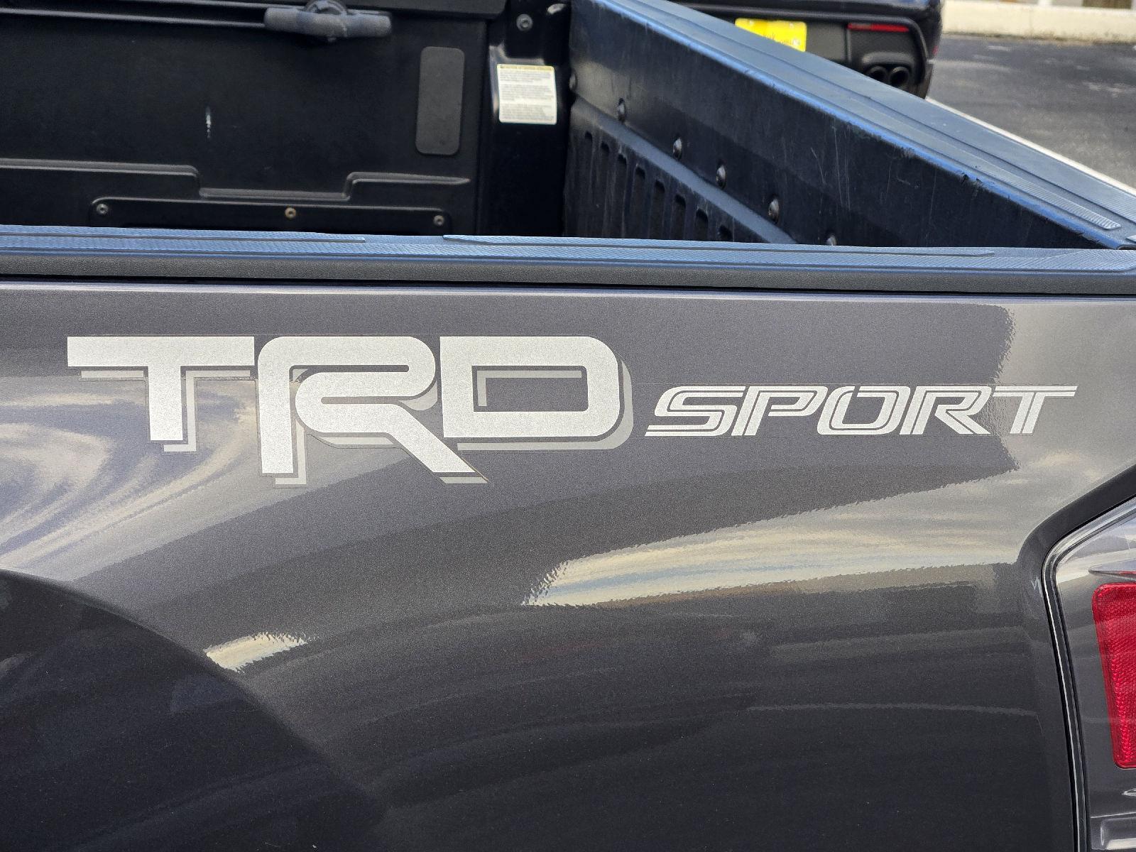 2021 Toyota Tacoma photo 9 of 35