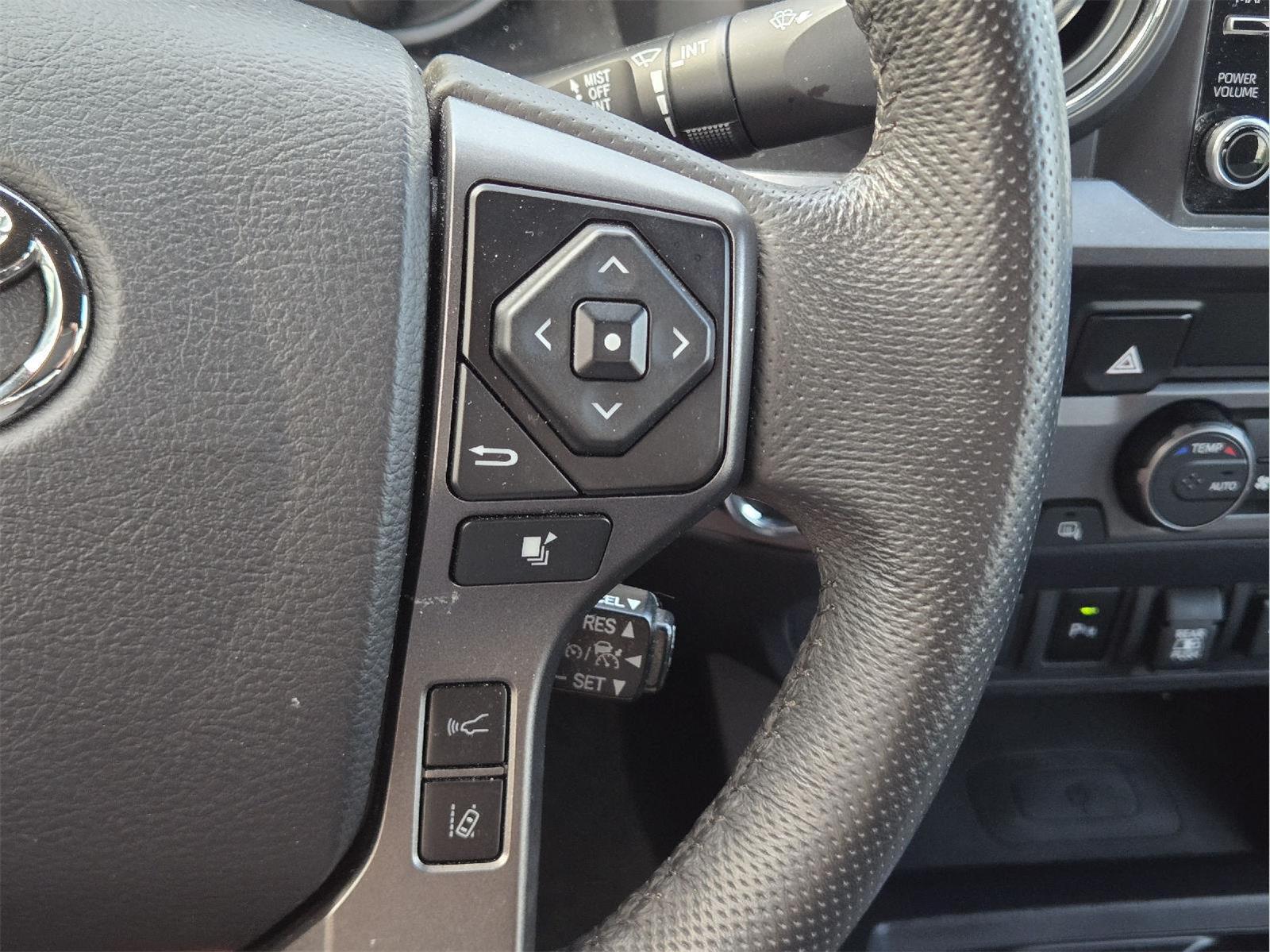 2021 Toyota Tacoma photo 30 of 35