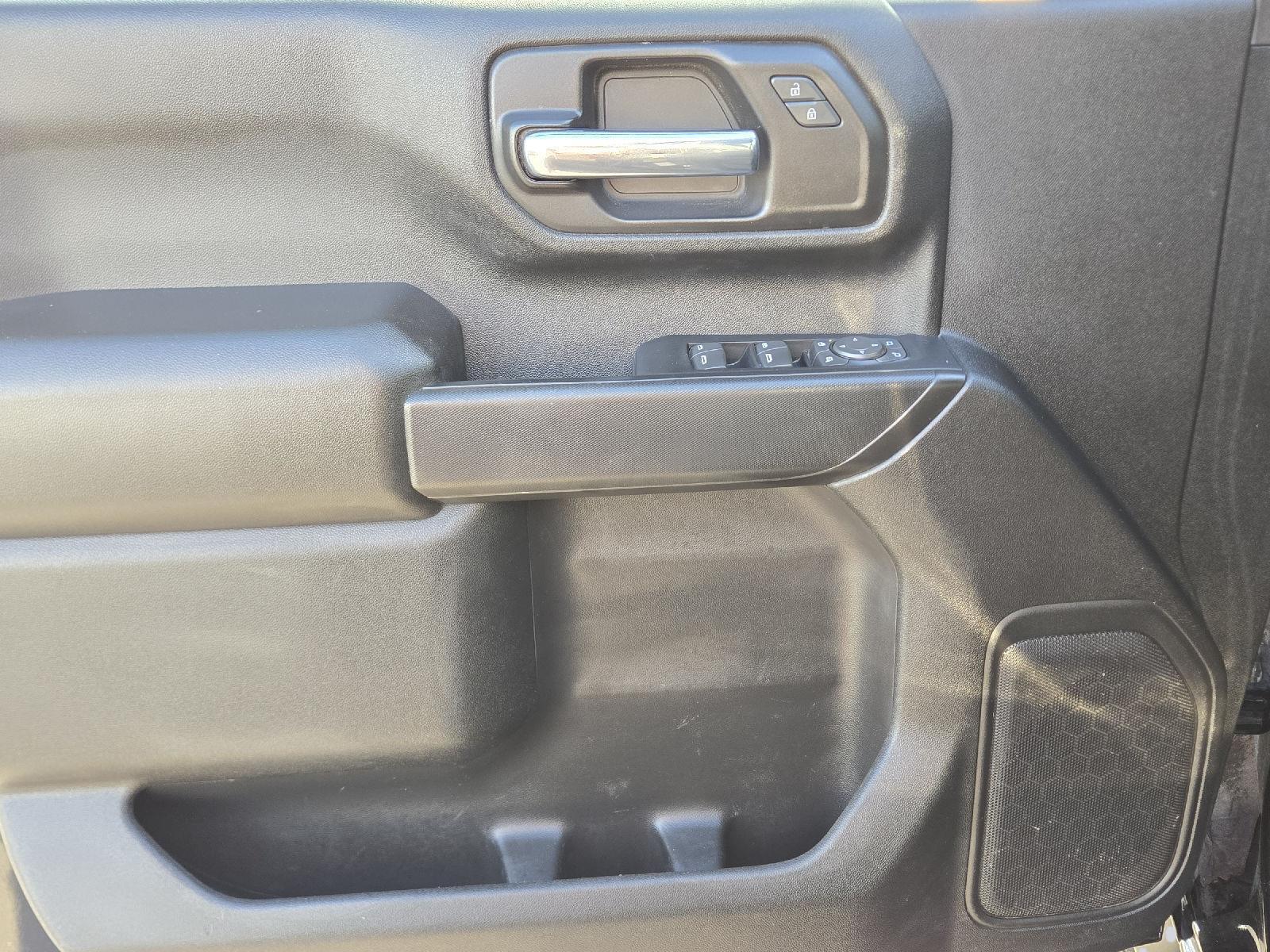 2022 Chevrolet Silverado 2500HD photo 18 of 35