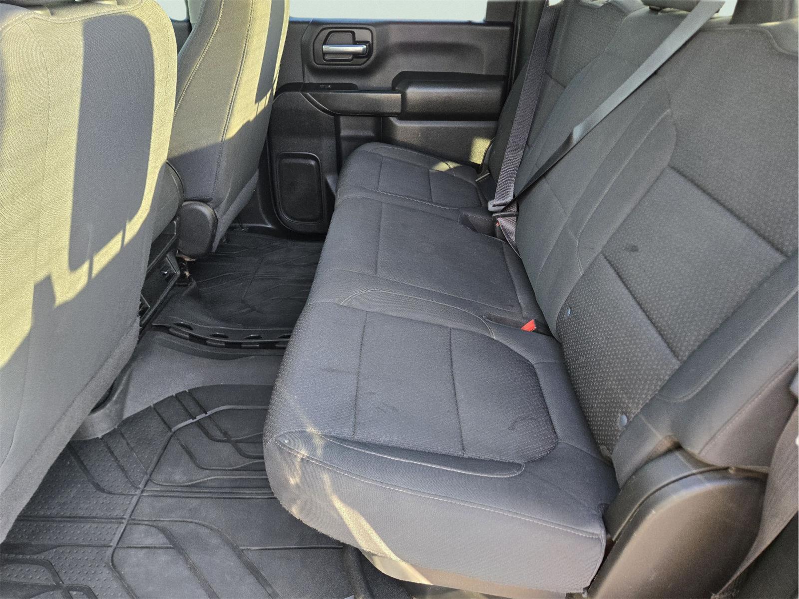 2022 Chevrolet Silverado 2500HD photo 19 of 35