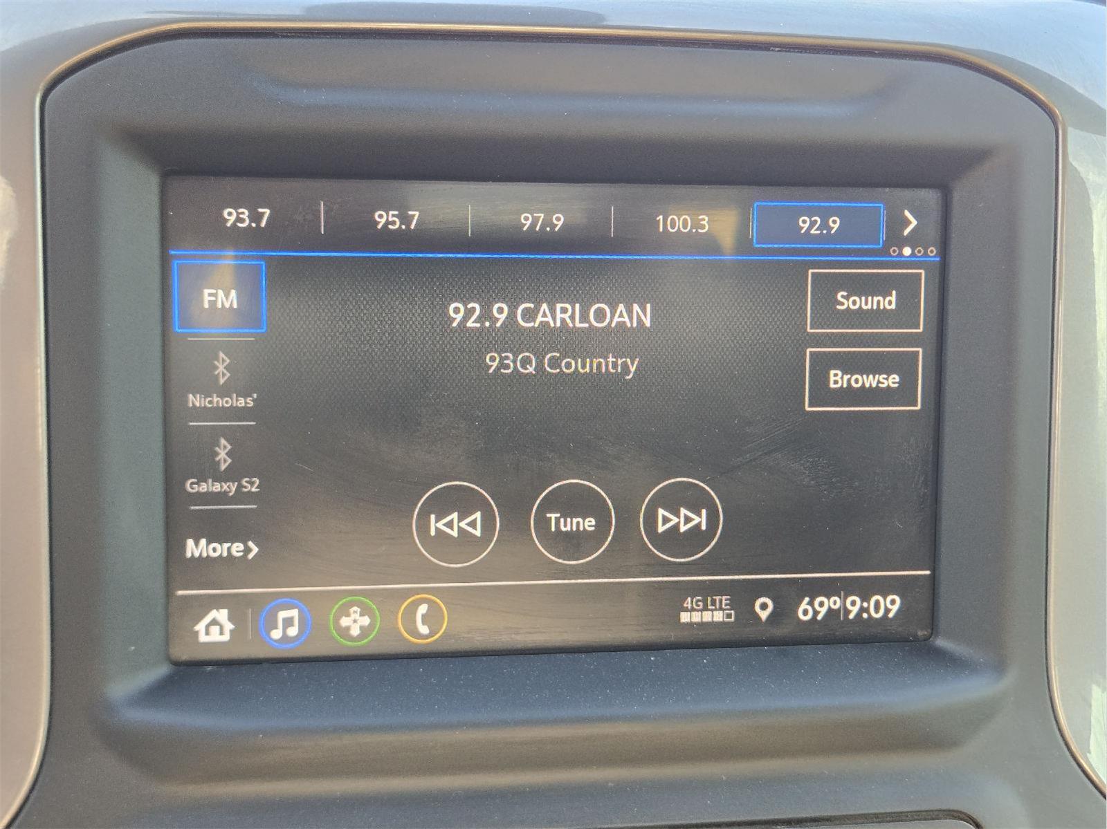 2022 Chevrolet Silverado 2500HD photo 23 of 35