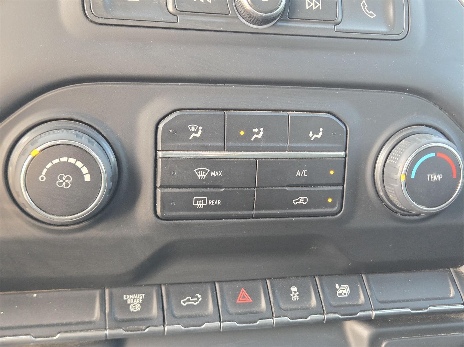 2022 Chevrolet Silverado 2500HD photo 25 of 35