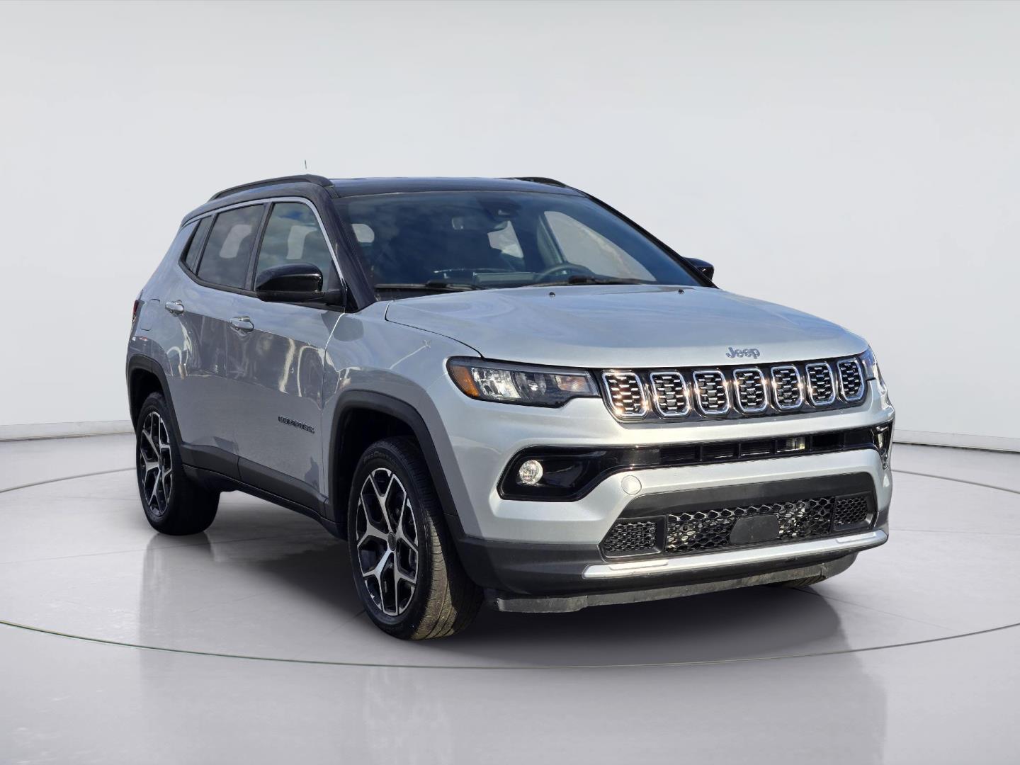 2025 Jeep Compass photo 3 of 35