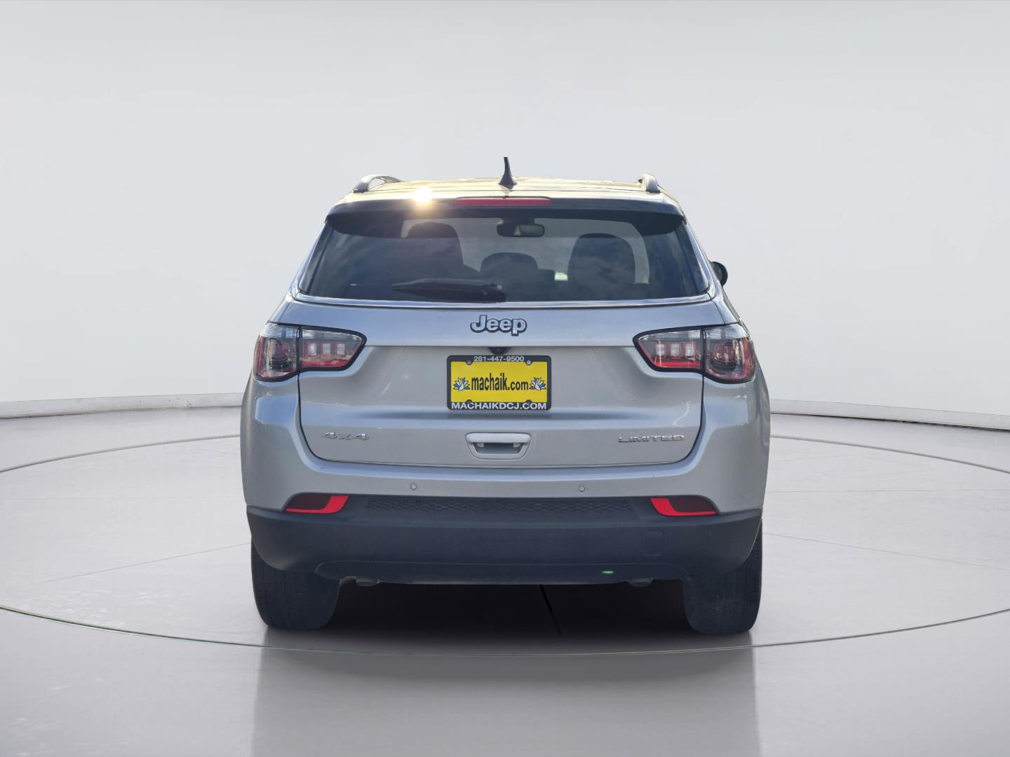 2025 Jeep Compass photo 5 of 35