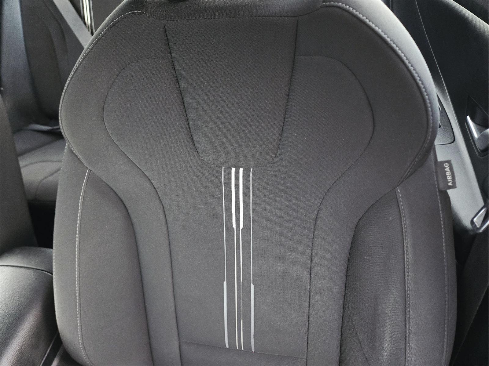 2023 Hyundai Elantra photo 15 of 35