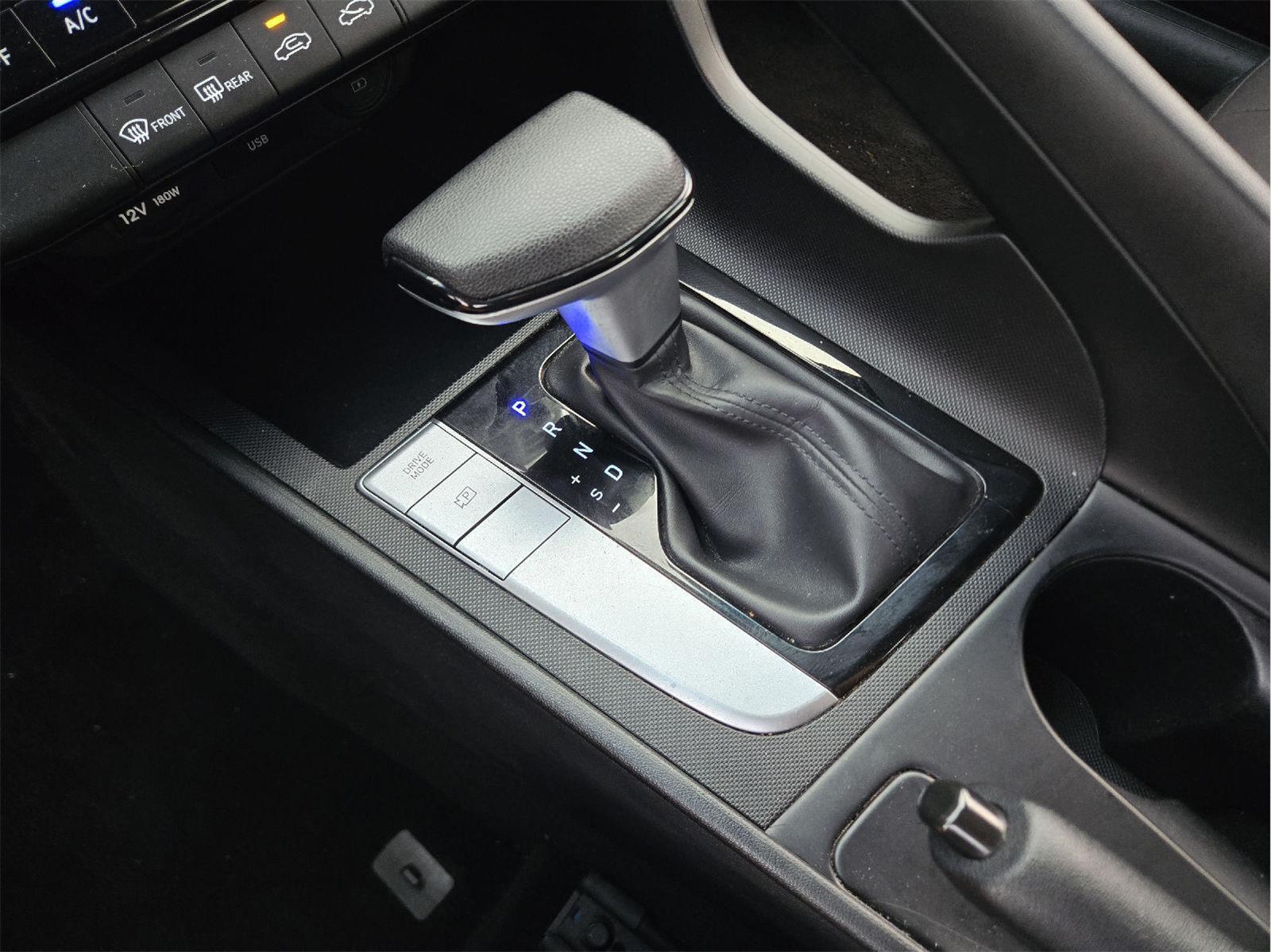 2023 Hyundai Elantra photo 27 of 35