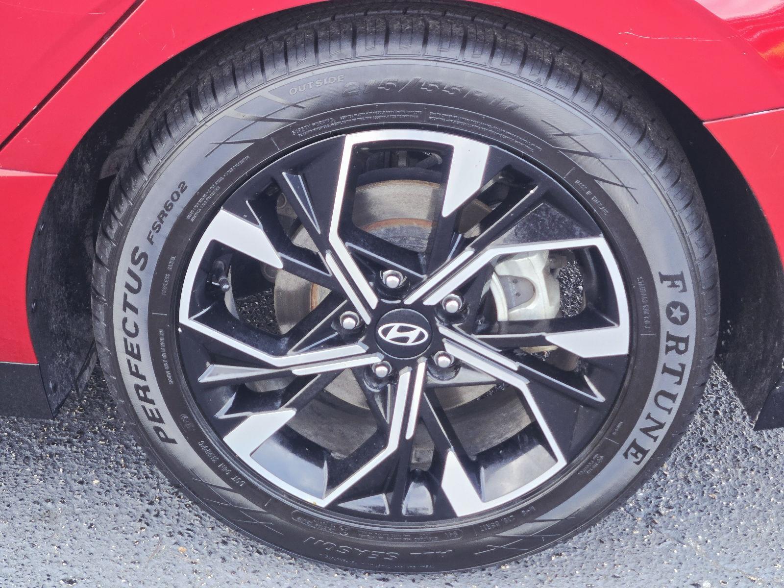 2024 Hyundai Sonata photo 8 of 35