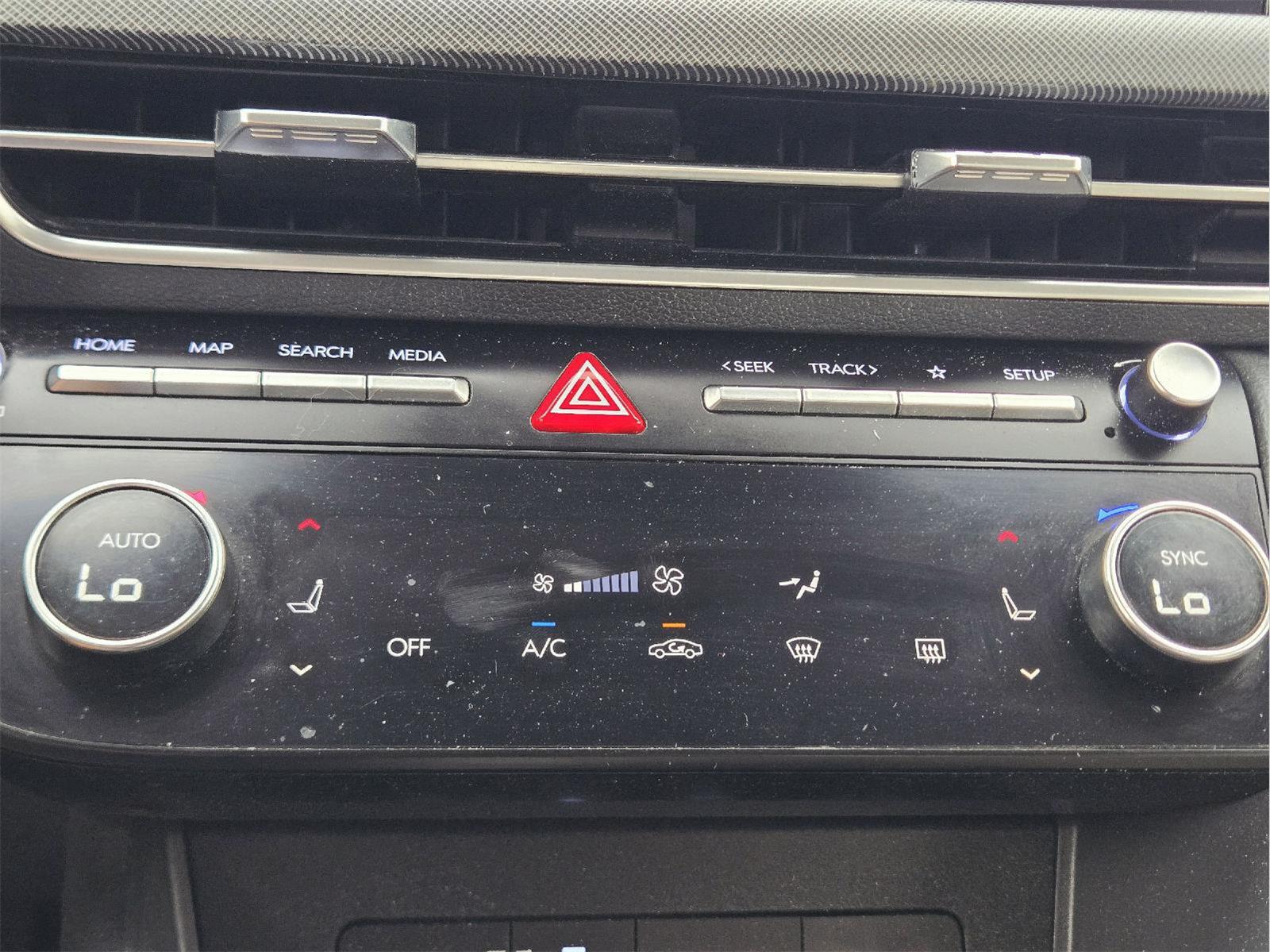 2024 Hyundai Sonata photo 24 of 35