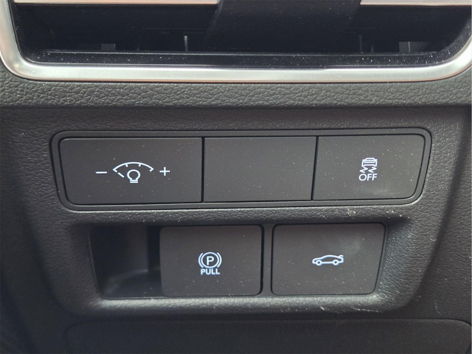2024 Hyundai Sonata photo 31 of 35
