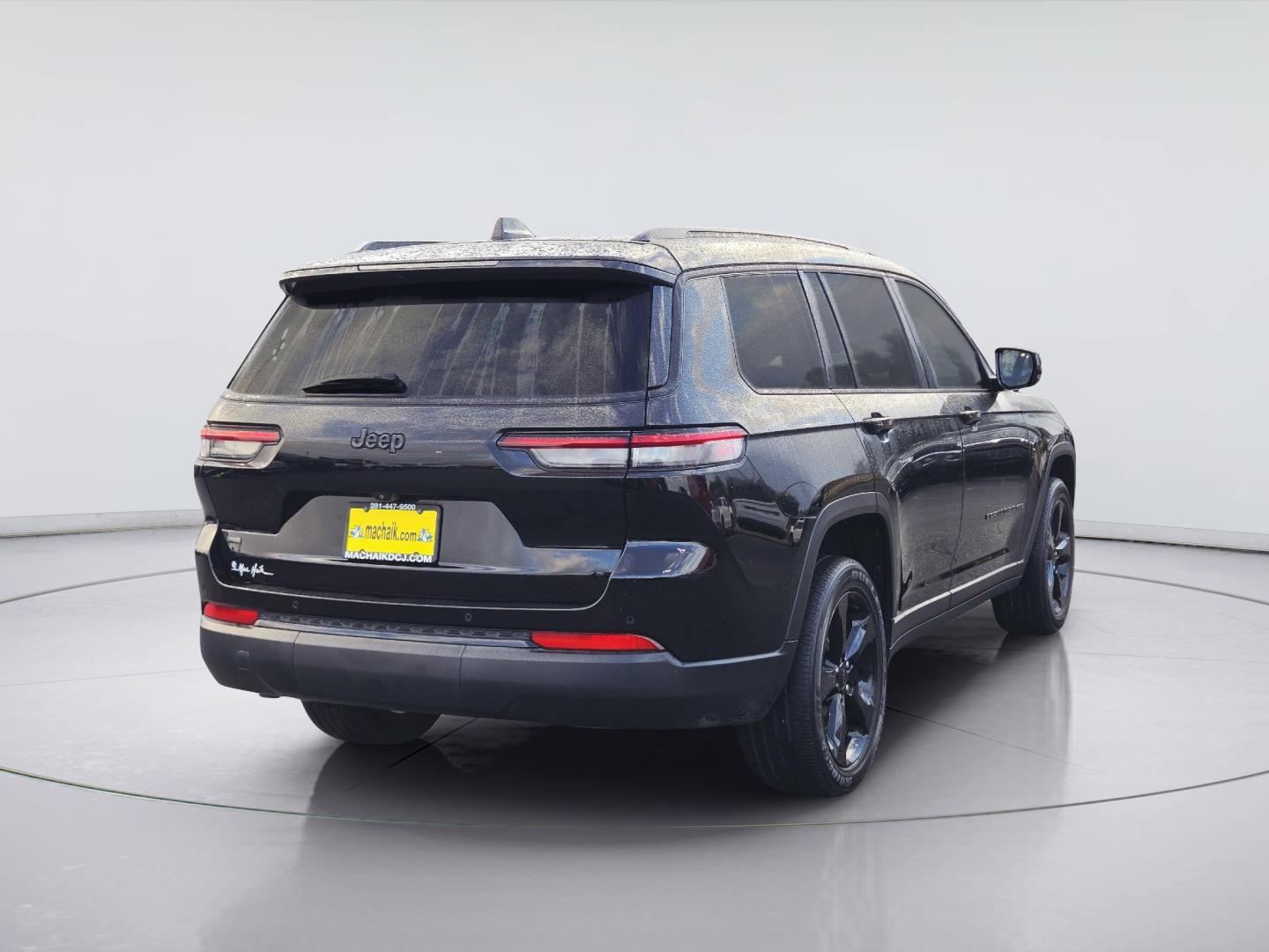 2022 JEEP GRAND CHEROKEE photo 4 of 34