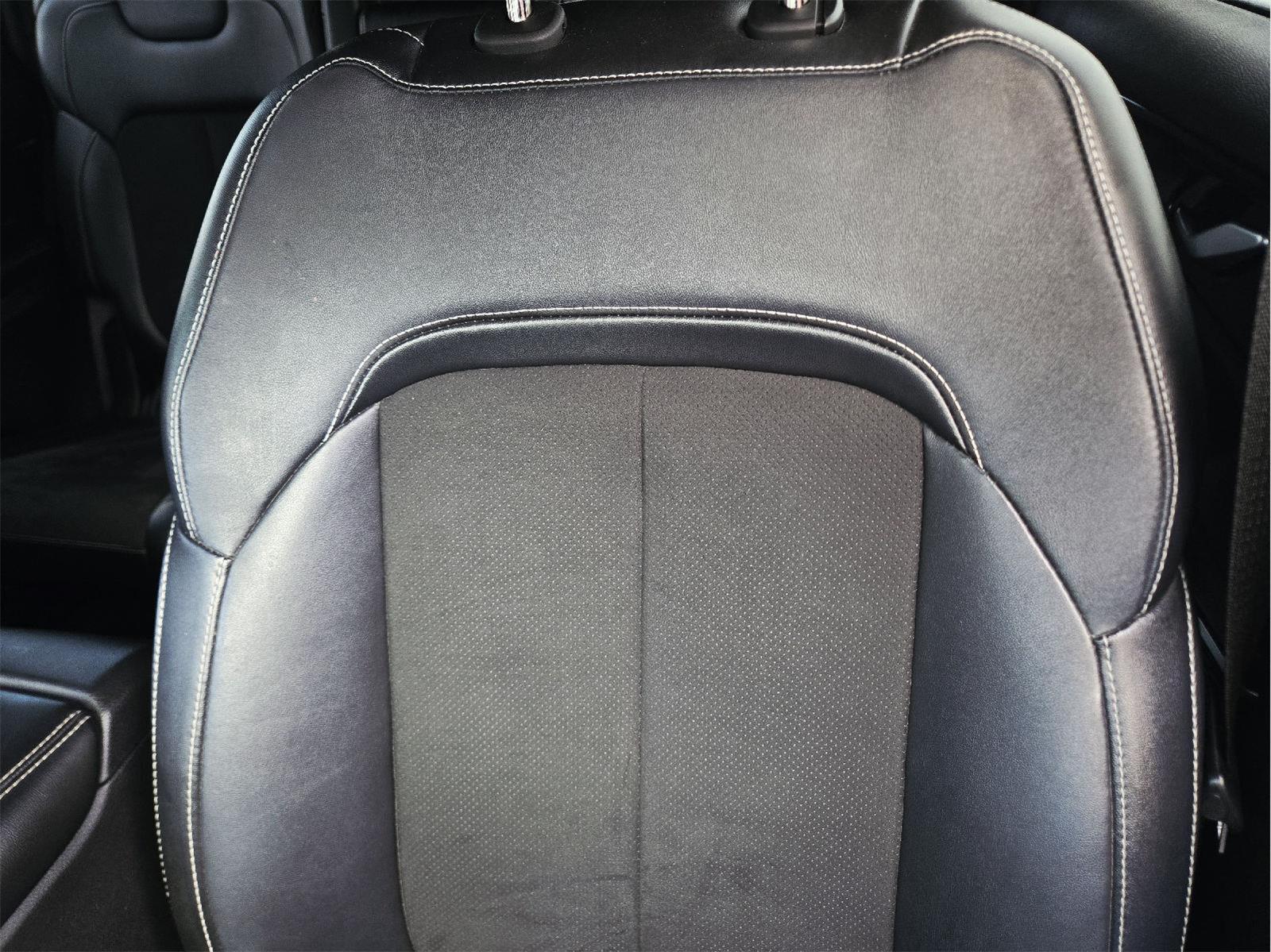 2022 JEEP GRAND CHEROKEE photo 16 of 34