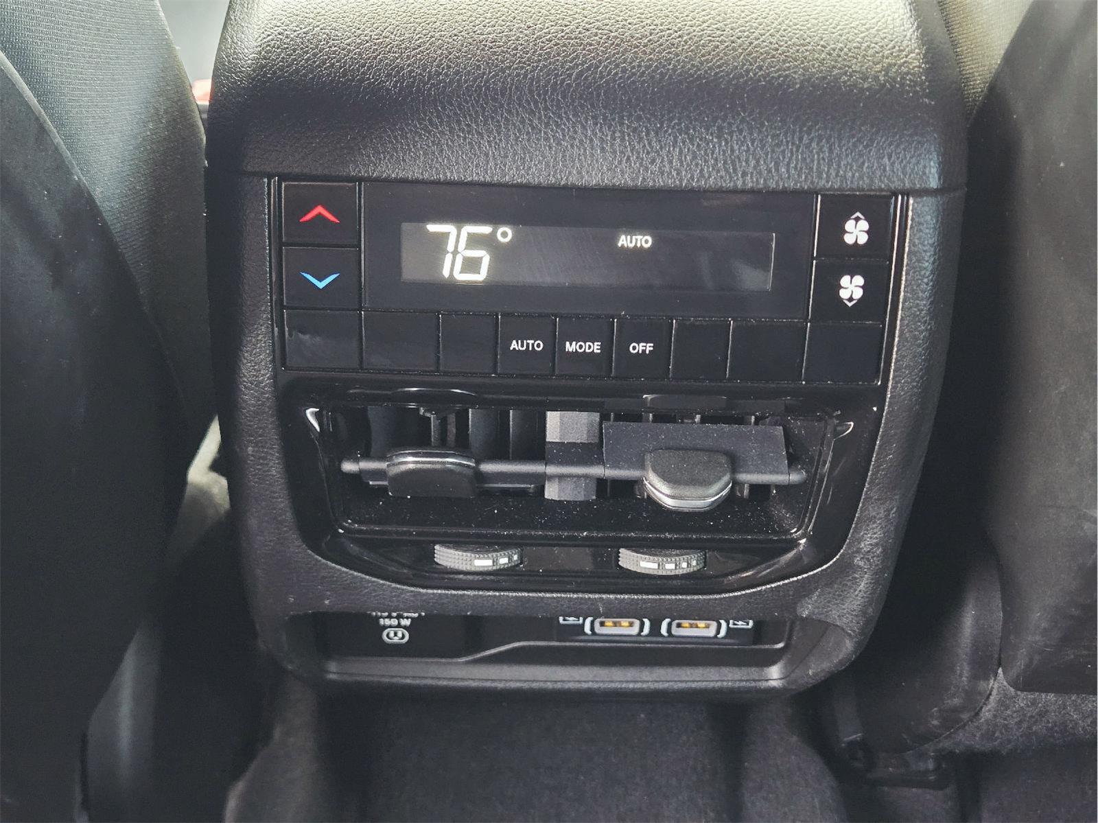 2022 JEEP GRAND CHEROKEE photo 19 of 34