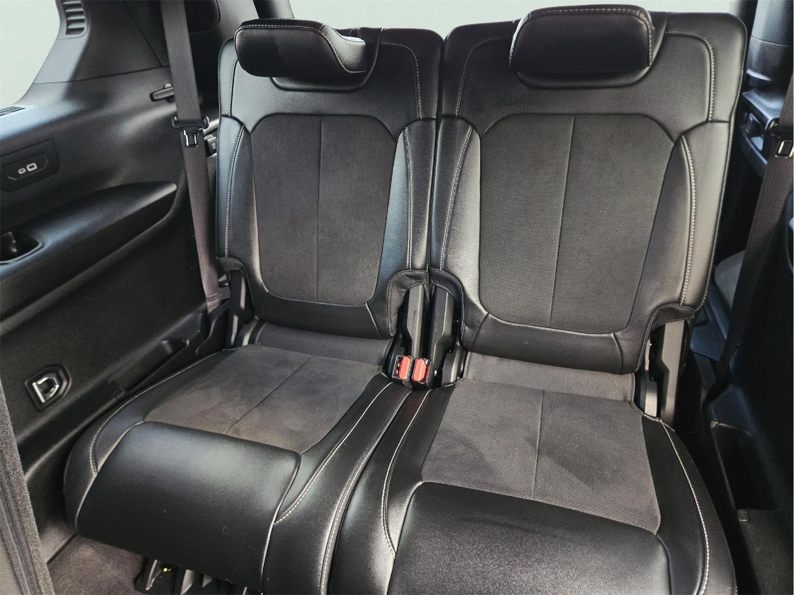 2022 JEEP GRAND CHEROKEE photo 20 of 34