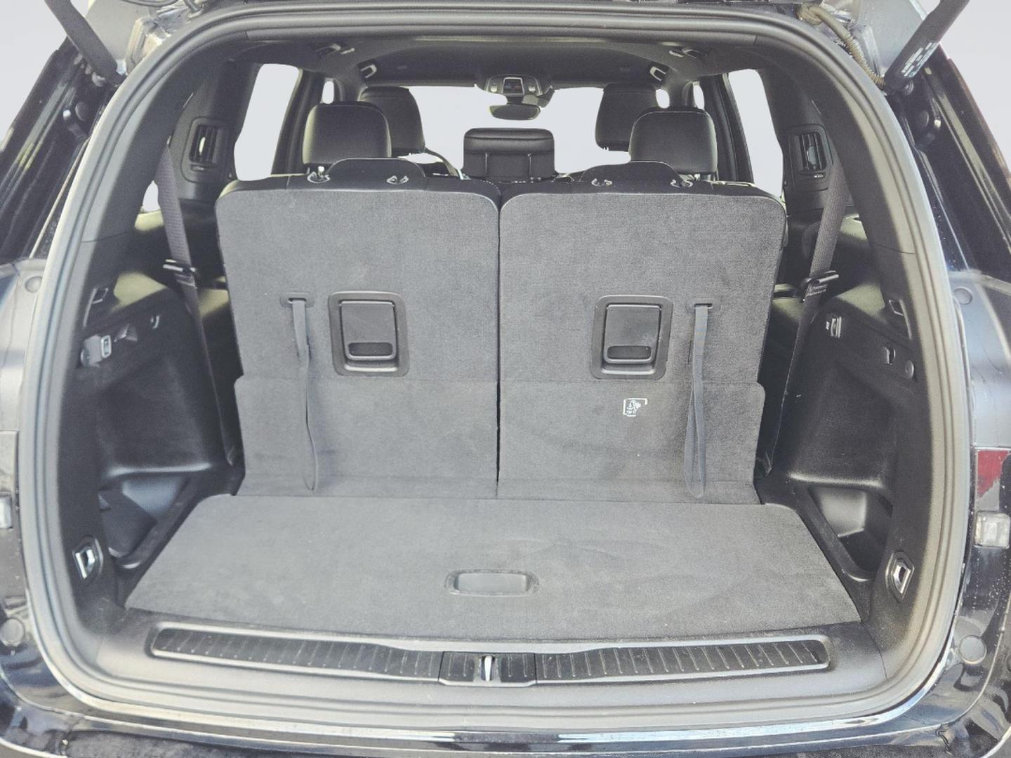 2022 JEEP GRAND CHEROKEE photo 21 of 34