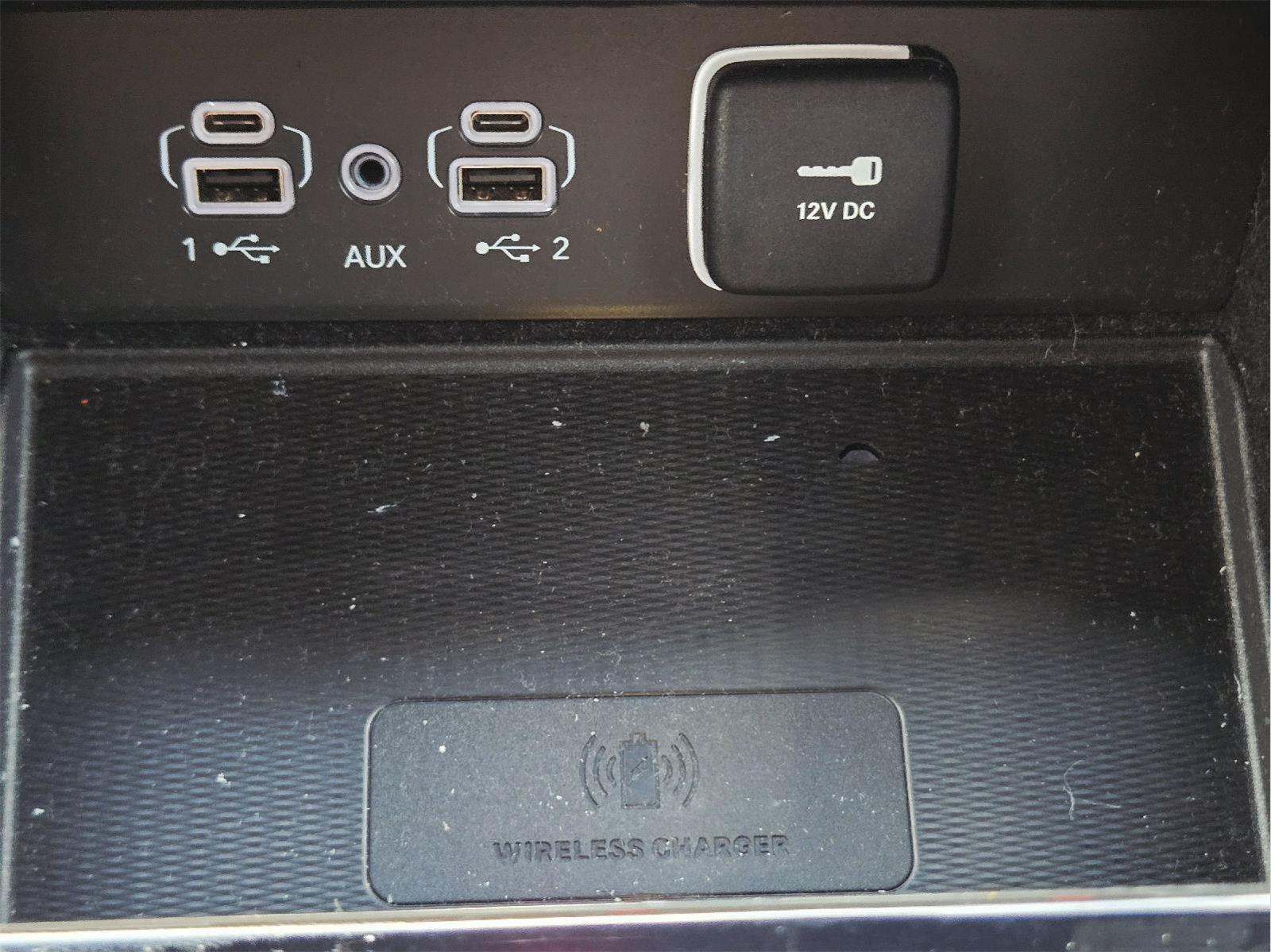 2022 JEEP GRAND CHEROKEE photo 26 of 34