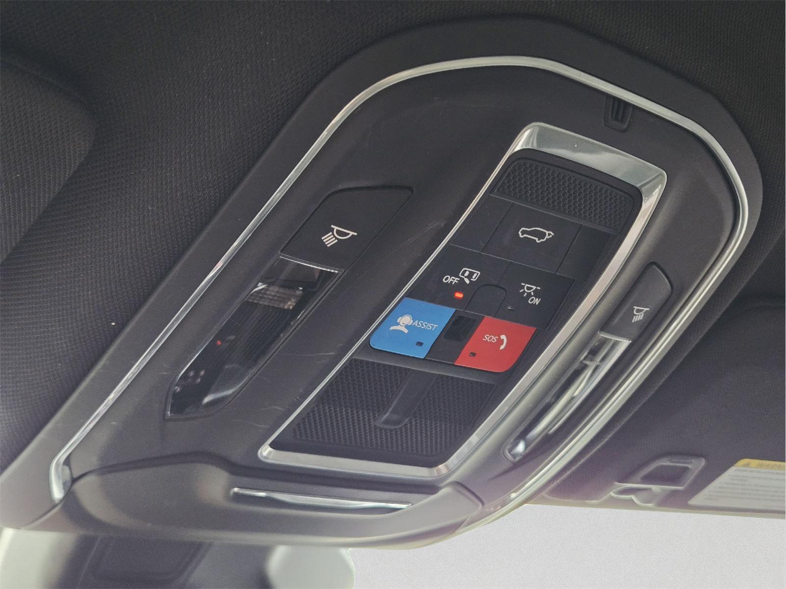 2022 JEEP GRAND CHEROKEE photo 33 of 34