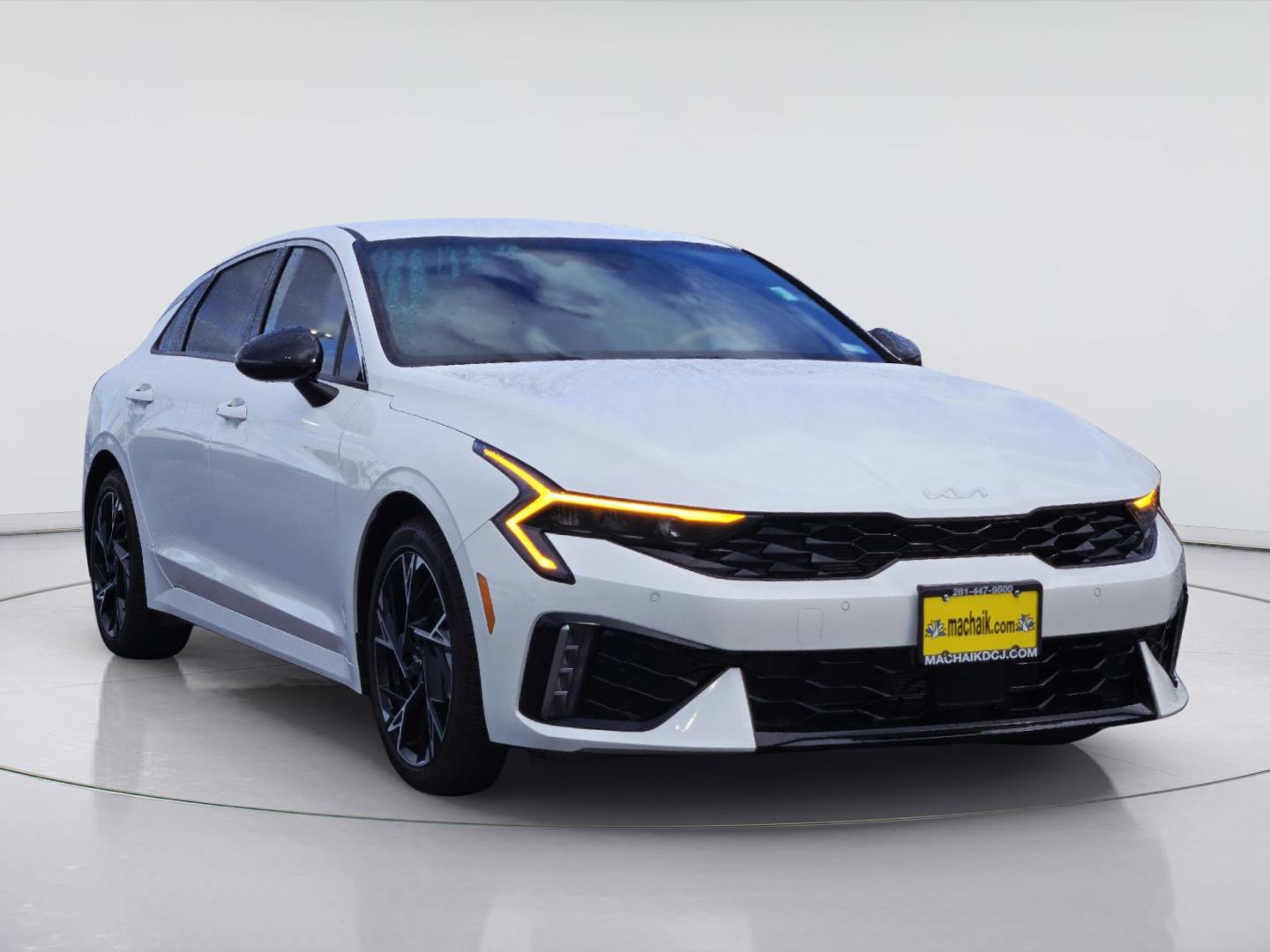 2026 KIA K5 photo 3 of 35