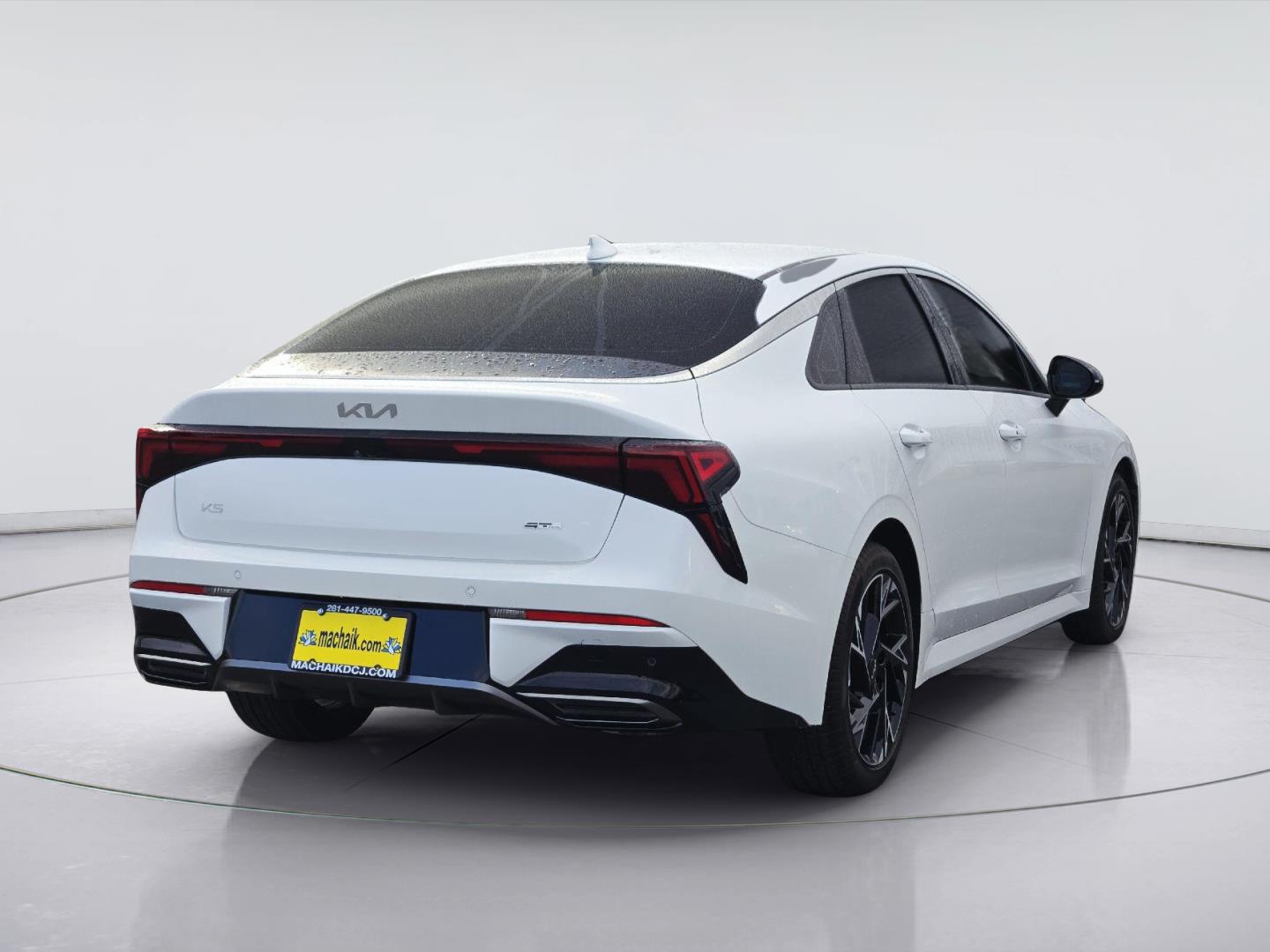 2026 KIA K5 photo 4 of 35