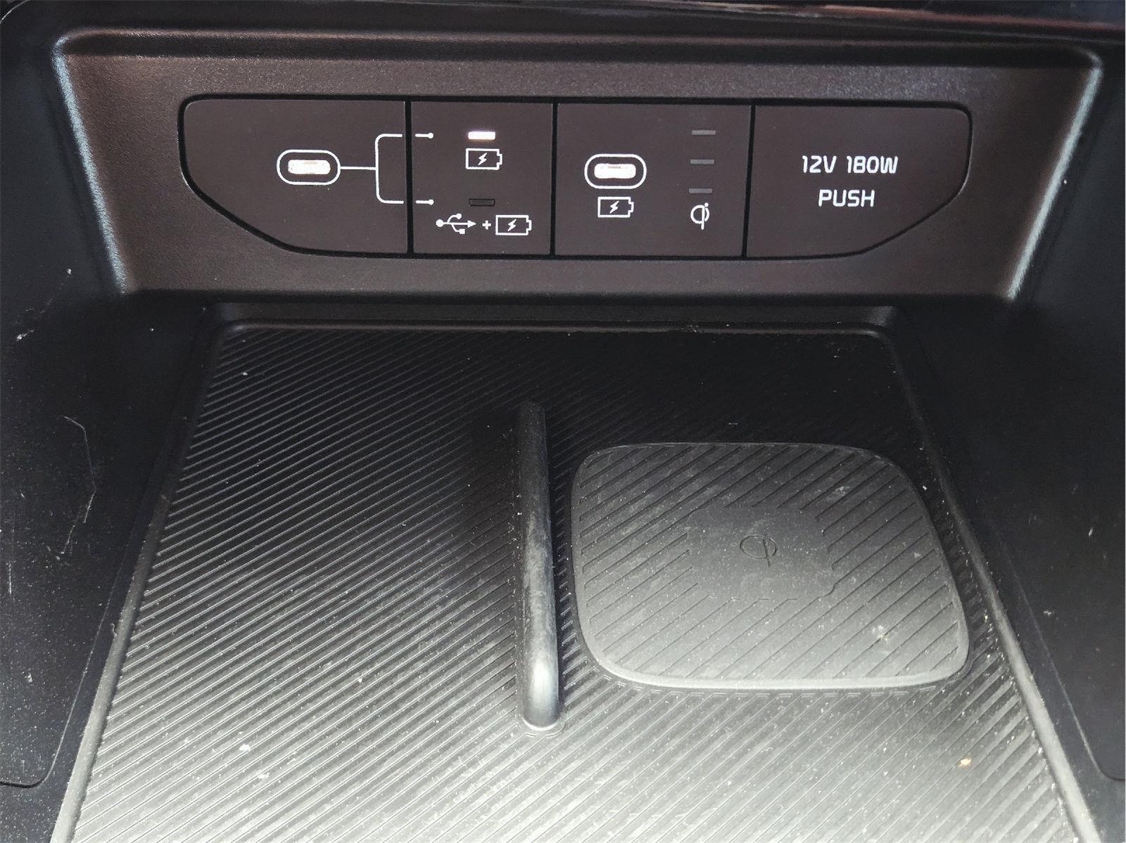 2026 KIA K5 photo 26 of 35