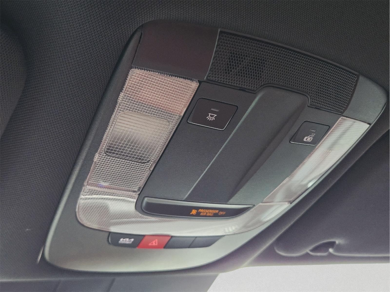 2026 KIA K5 photo 34 of 35