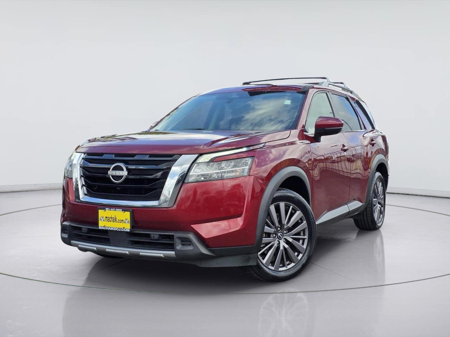 Red (Scarlet Ember Tintcoat) 2023 Nissan Pathfinder SL FWD SUV / Crossover Front-Wheel Drive 9-Speed Automatic
