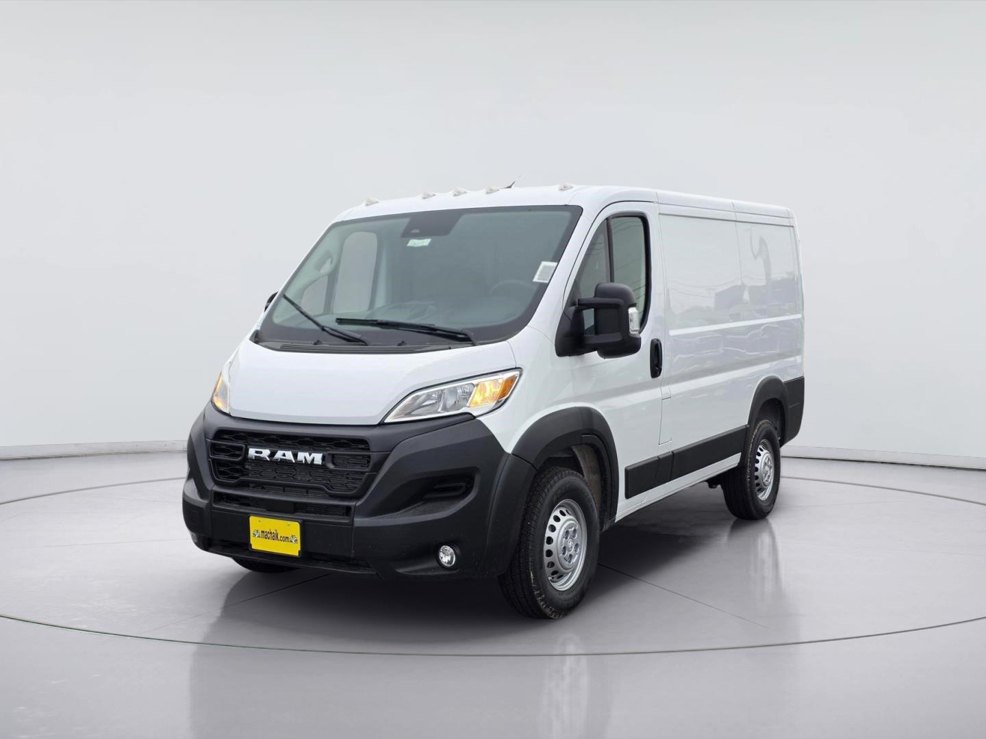 Bright White Clearcoat 2026 RAM ProMaster 1500 Tradesman 118 Low Roof Cargo Van FWD Van Front-Wheel Drive Automatic