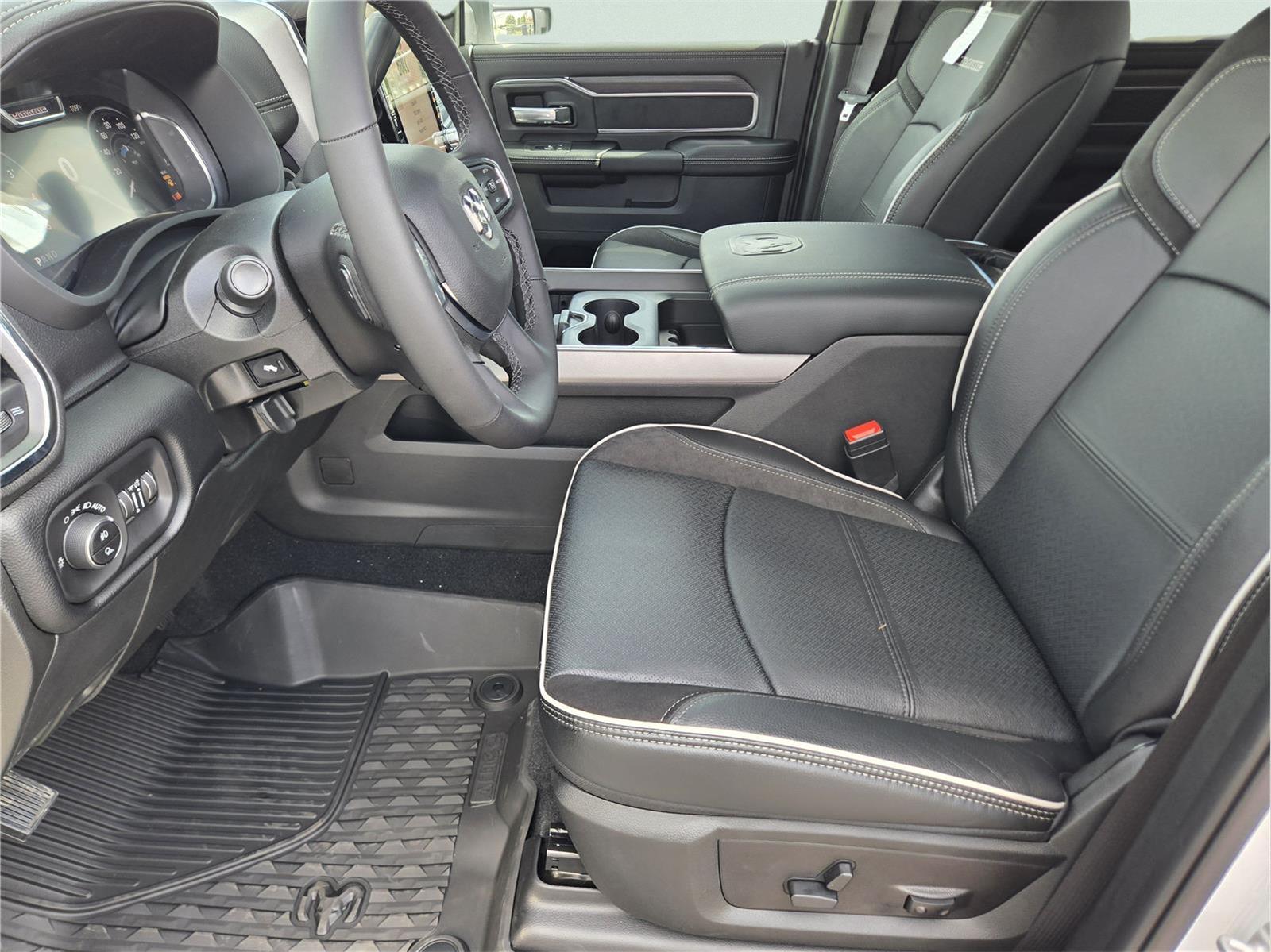 2026 Ram 3500 Laramie - 6