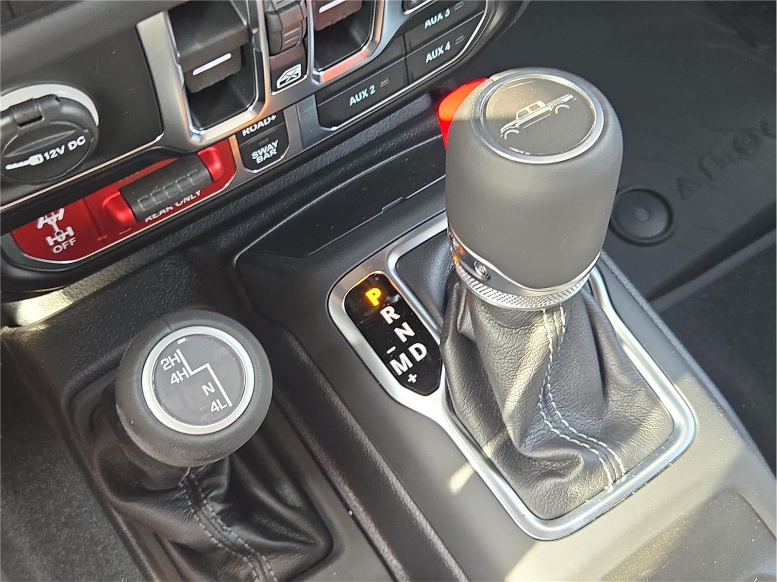 2025 Jeep Gladiator Rubicon at Mac Haik CDJR North Houston