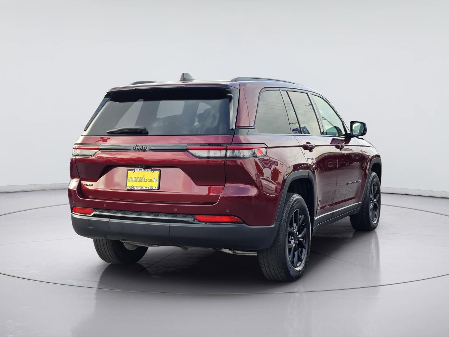 2024 Jeep Grand Cherokee Altitude - 3