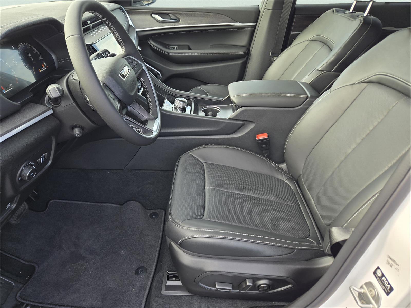 2026 Jeep Grand Cherokee Limited Reserve - 7