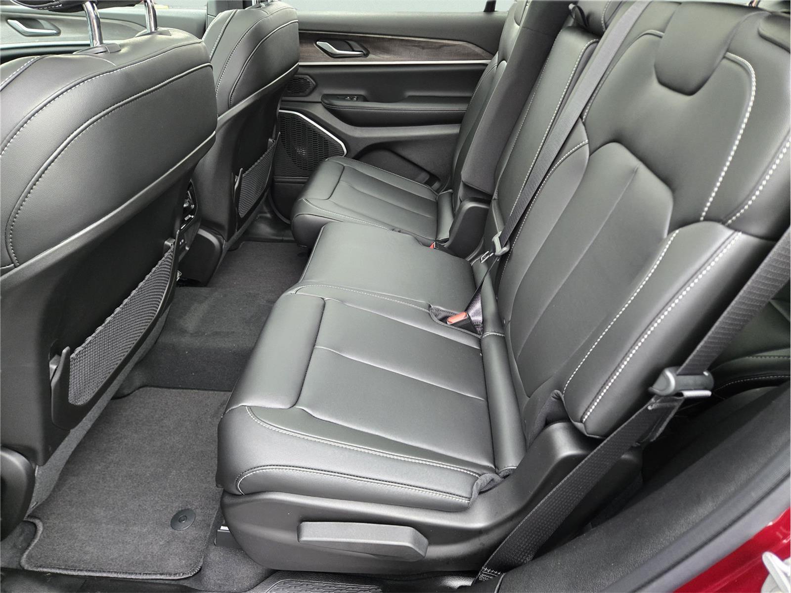 2026 Jeep Grand Cherokee L Limited - 8