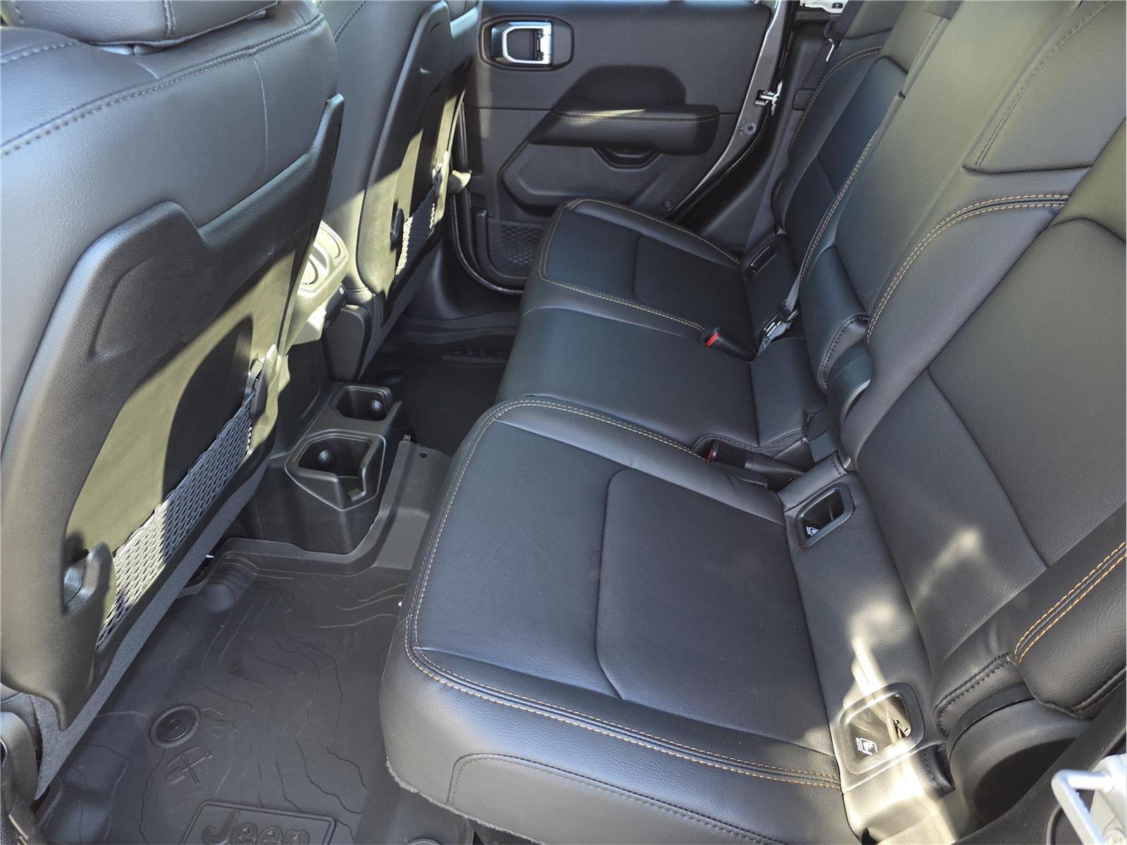 2025 Jeep Gladiator Texas Trail - 10