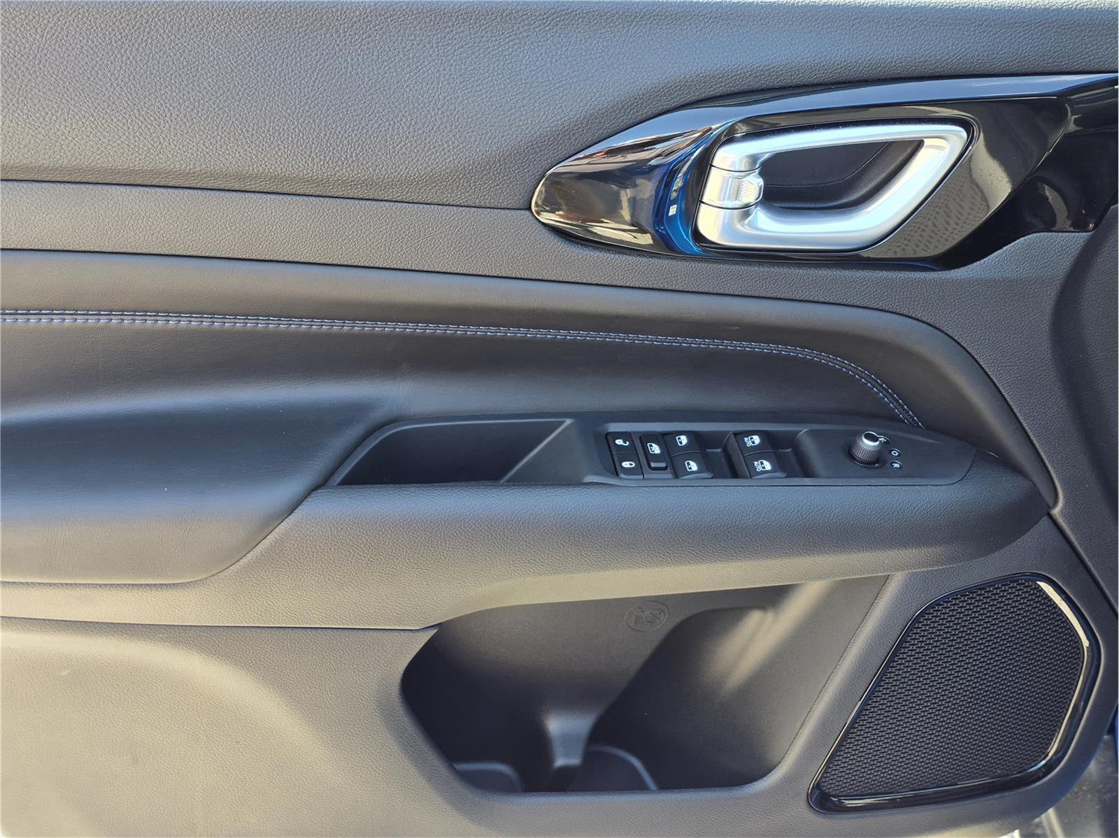 2026 Jeep Compass Latitude - 7