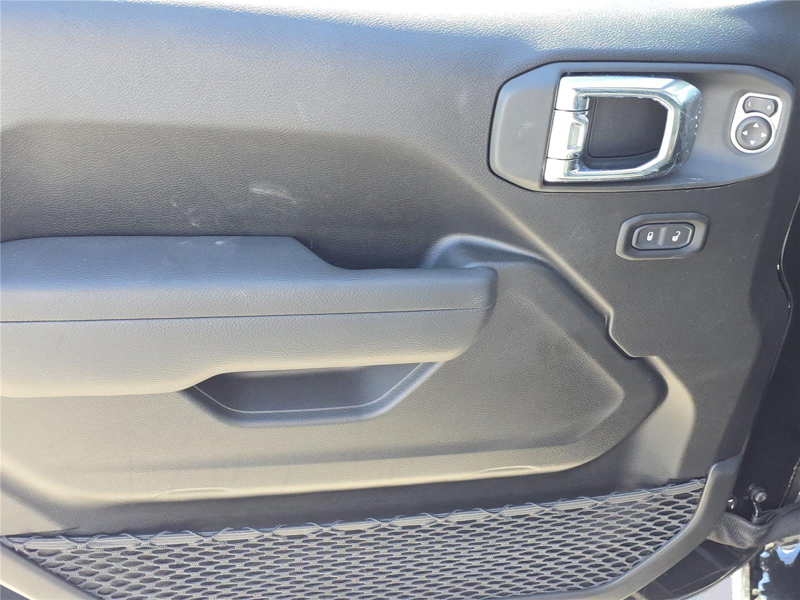 2025 Jeep Gladiator Sport S at Mac Haik CDJR North Houston