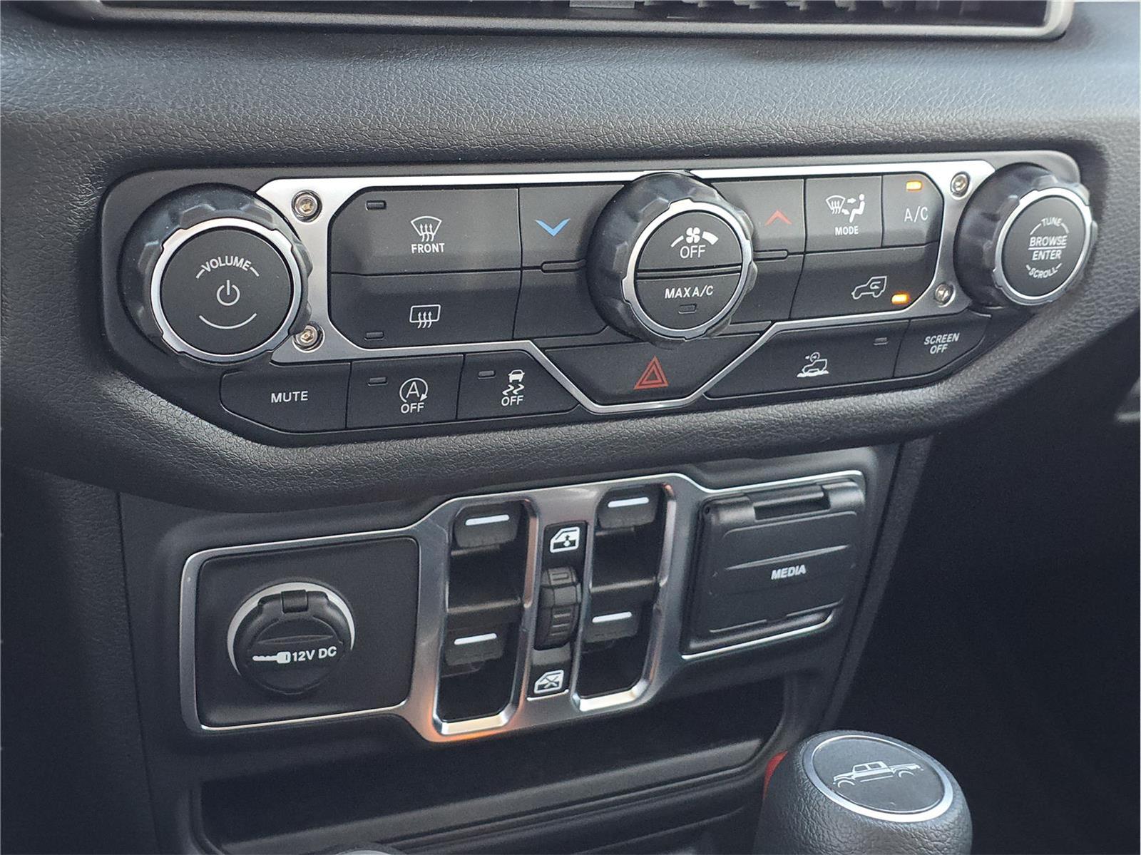 2025 Jeep Gladiator Sport S at Mac Haik CDJR North Houston