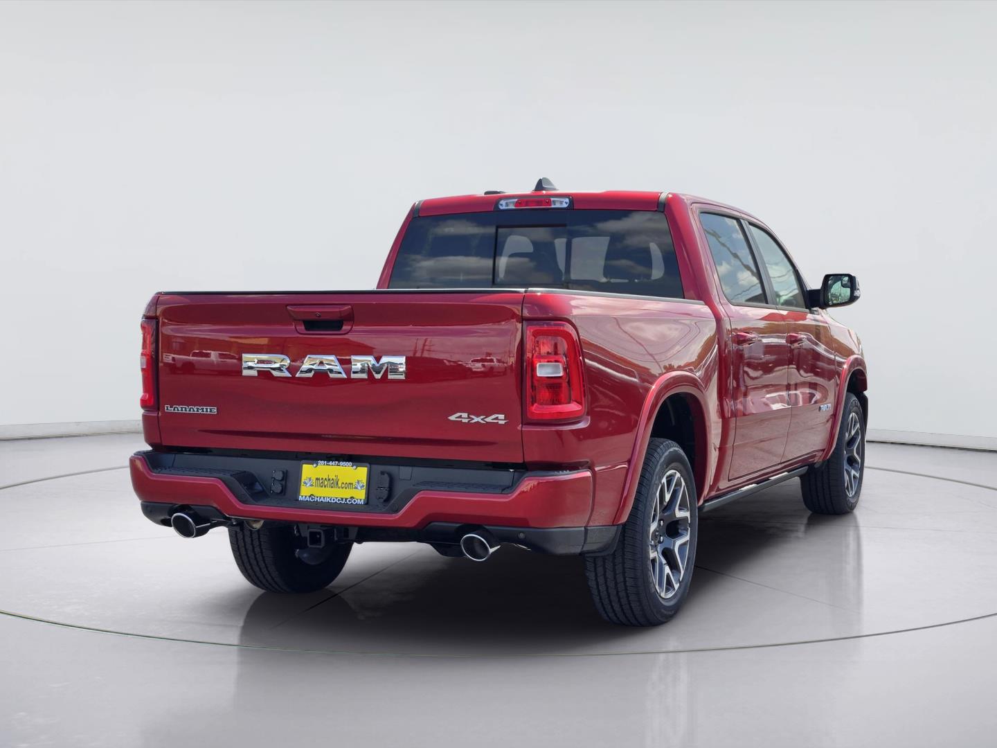 2026 Ram 1500 photo 3 of 17