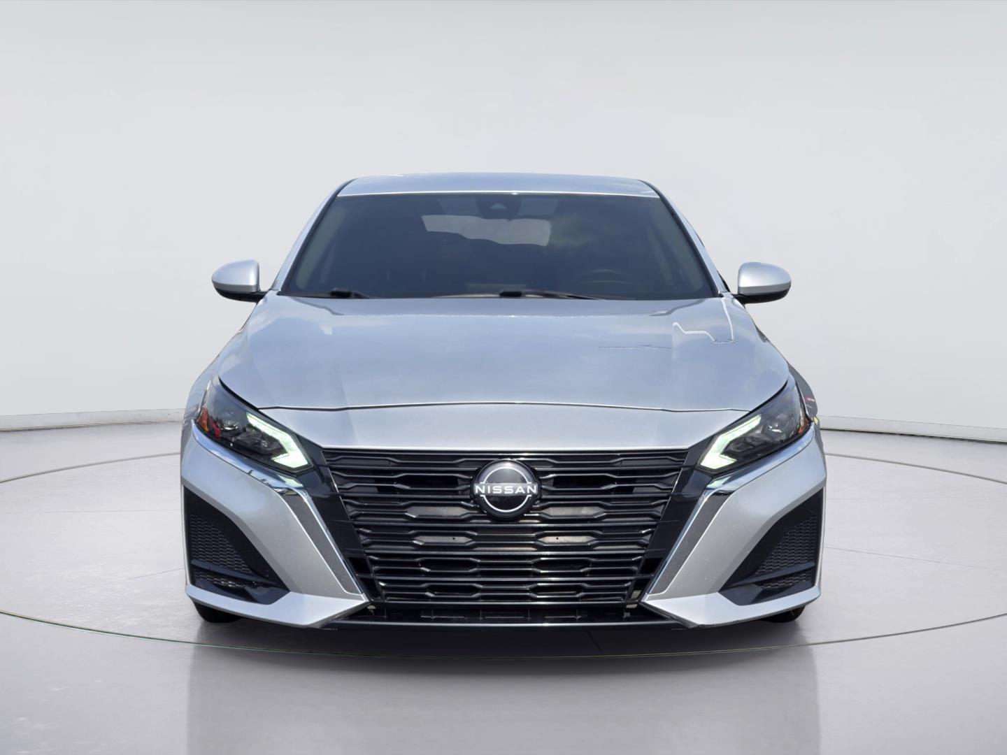 2023 Nissan Altima 2.5 SV at Robbins Nissan